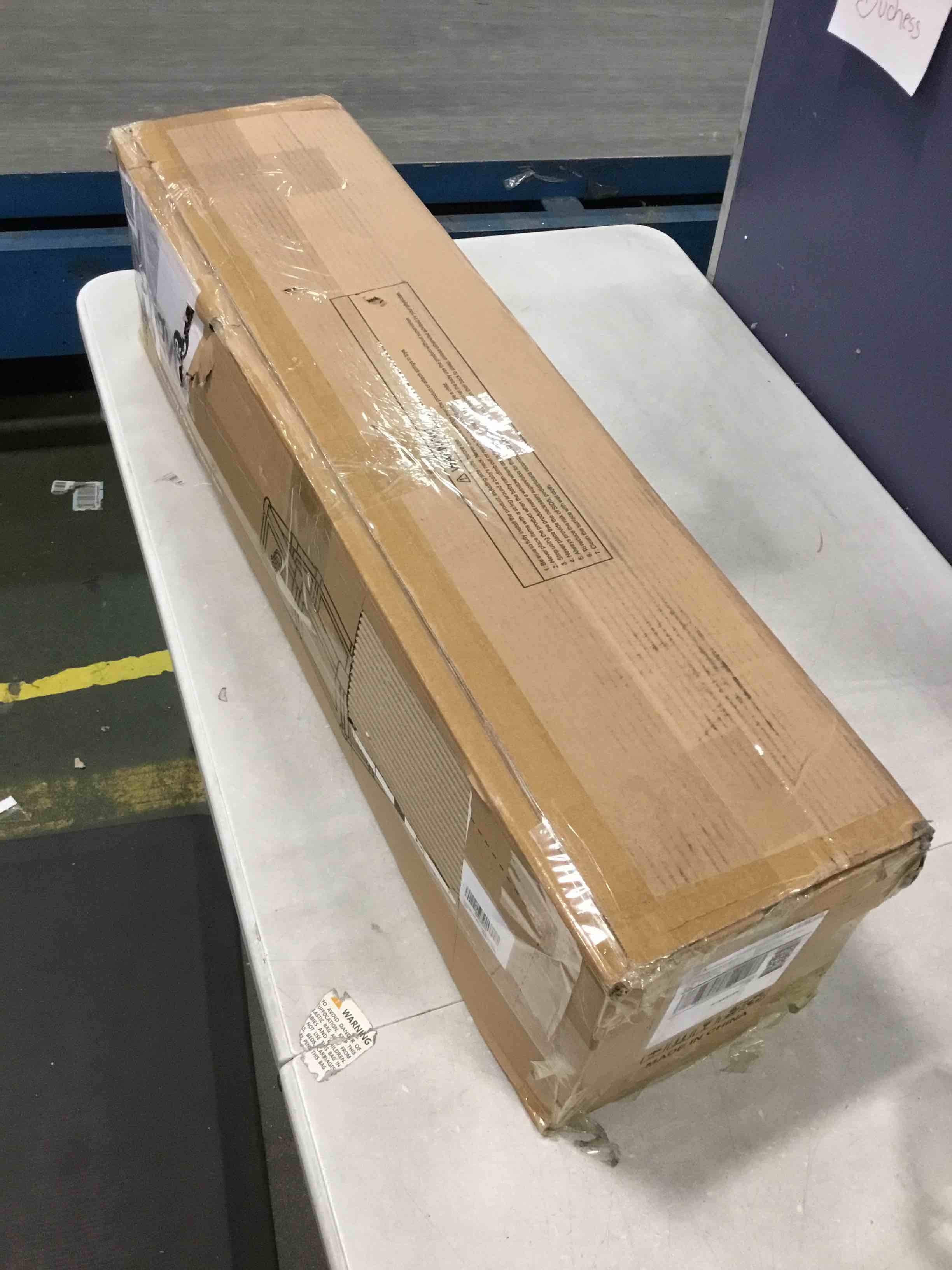 https://s3.amazonaws.com/lotting-images-prod/bidfta/ORG5896181_1704747750592.jpeg