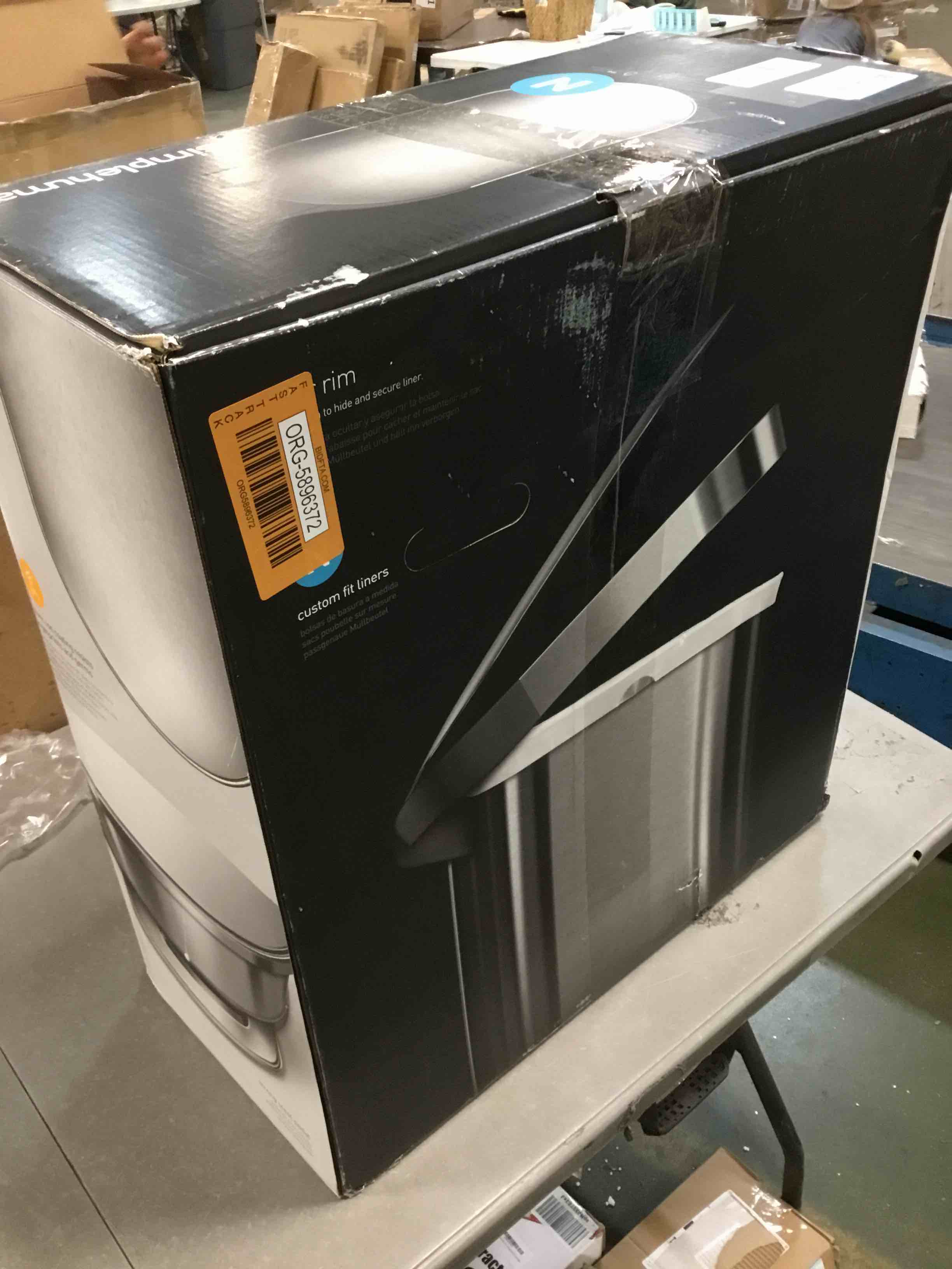 https://s3.amazonaws.com/lotting-images-prod/bidfta/ORG5896372_1704832077246.jpeg
