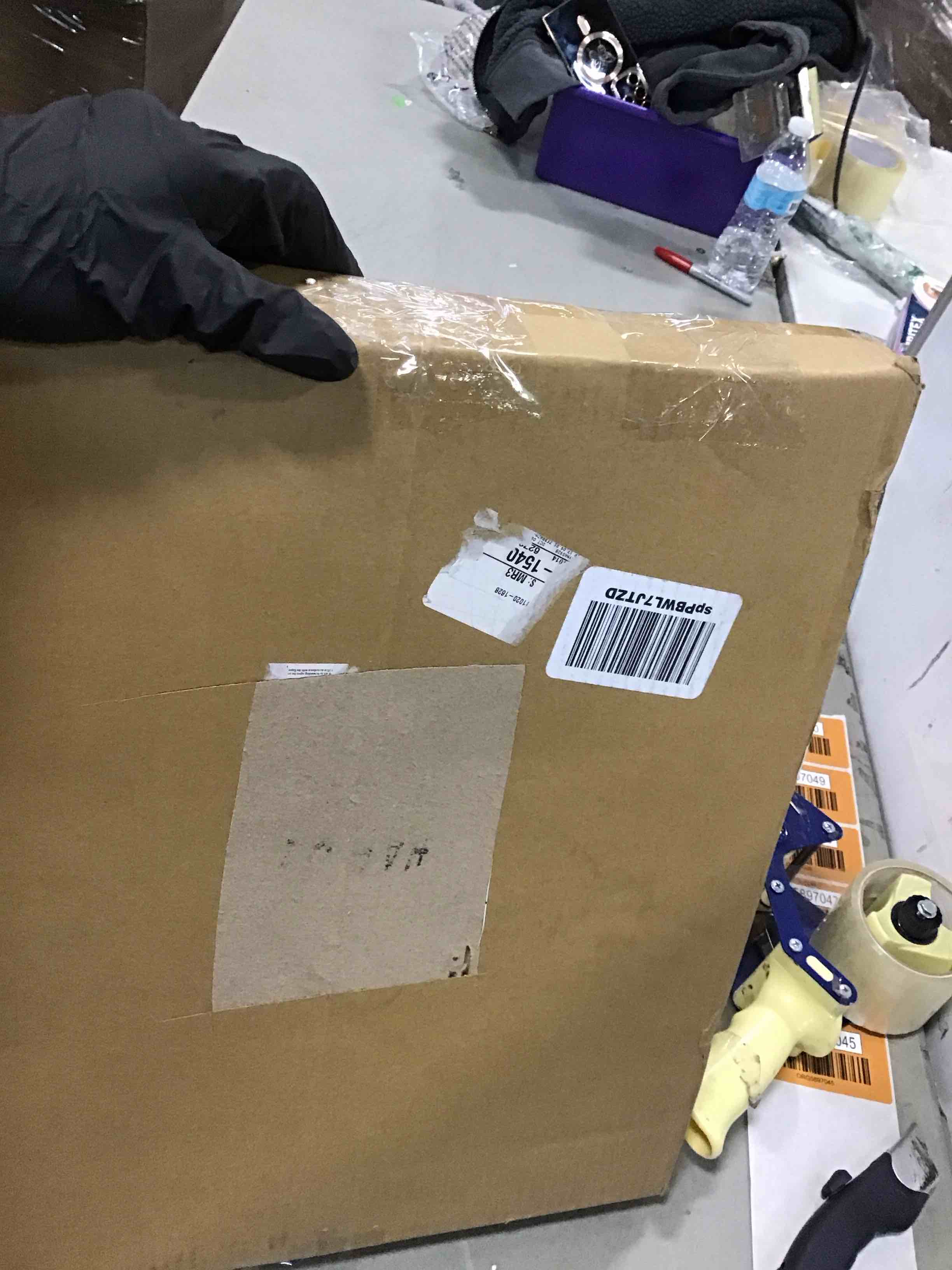 https://s3.amazonaws.com/lotting-images-prod/bidfta/ORG5897045_1703884704487.jpeg