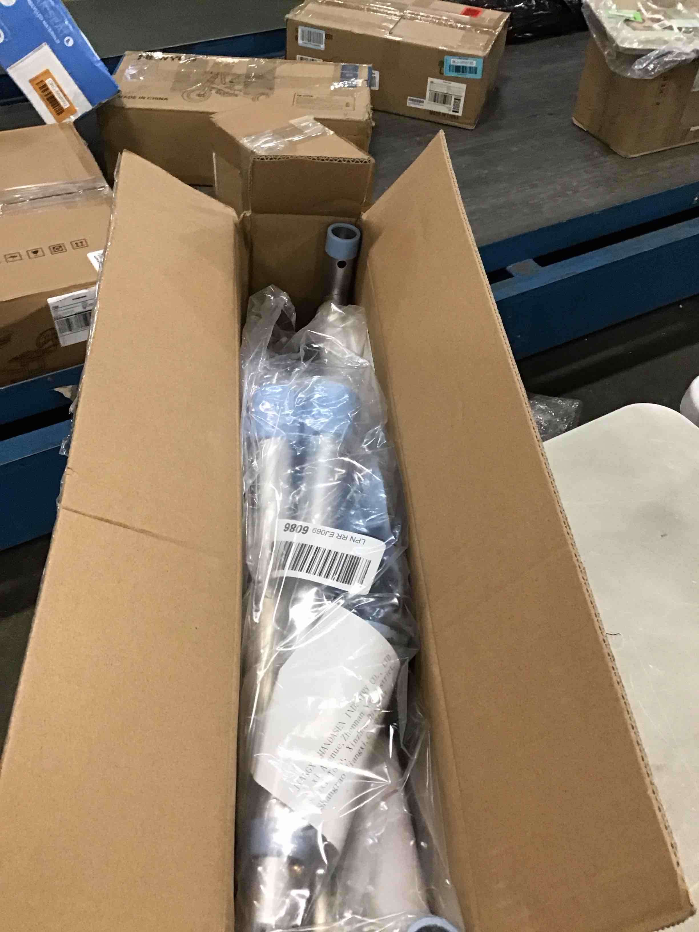 https://s3.amazonaws.com/lotting-images-prod/bidfta/ORG5897187_1704202857840.jpeg