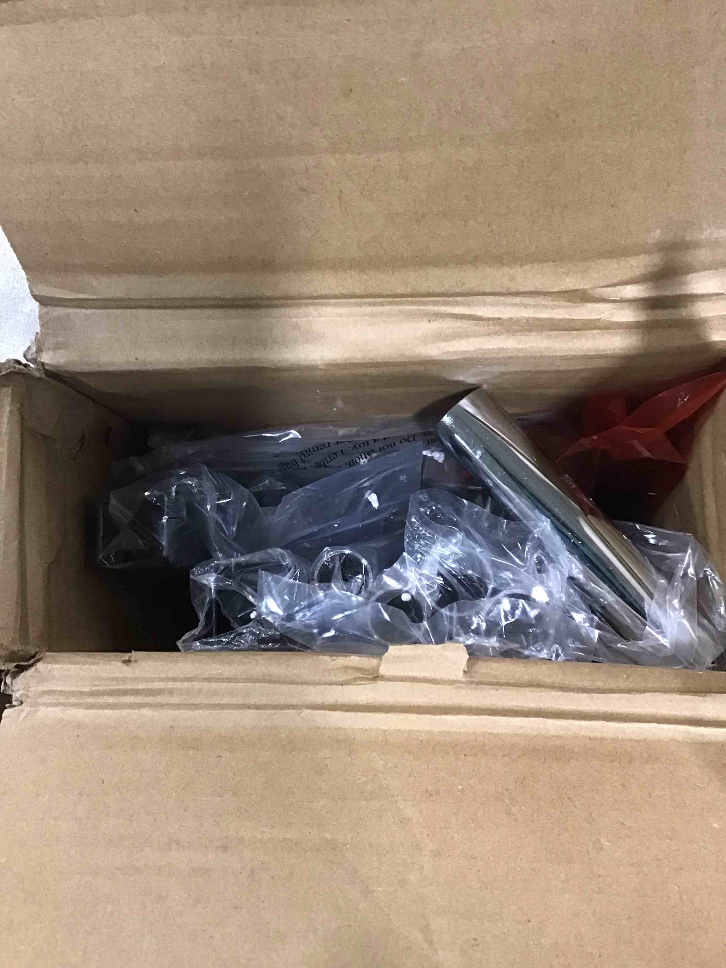 https://s3.amazonaws.com/lotting-images-prod/bidfta/ORG5897407_1704285273242.jpeg