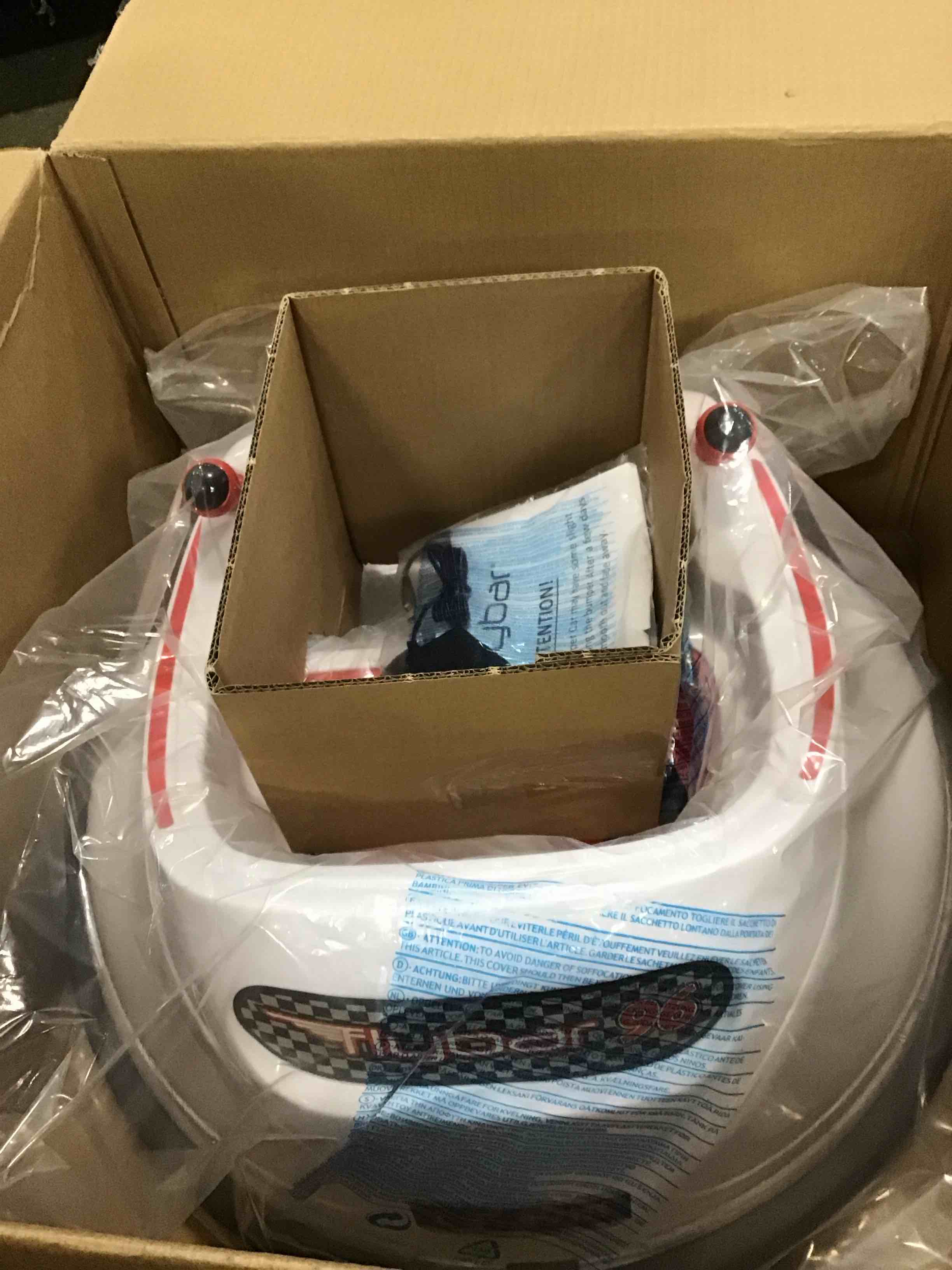 https://s3.amazonaws.com/lotting-images-prod/bidfta/ORG5897433_1704286358131.jpeg