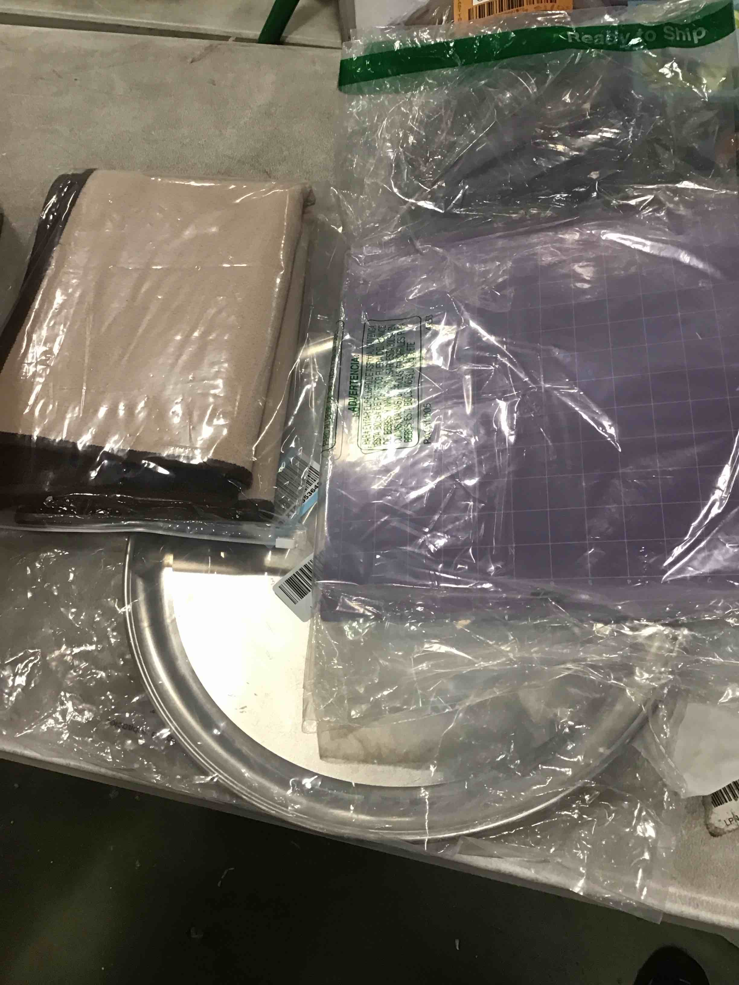 https://s3.amazonaws.com/lotting-images-prod/bidfta/ORG5897631_1704314725664.jpeg
