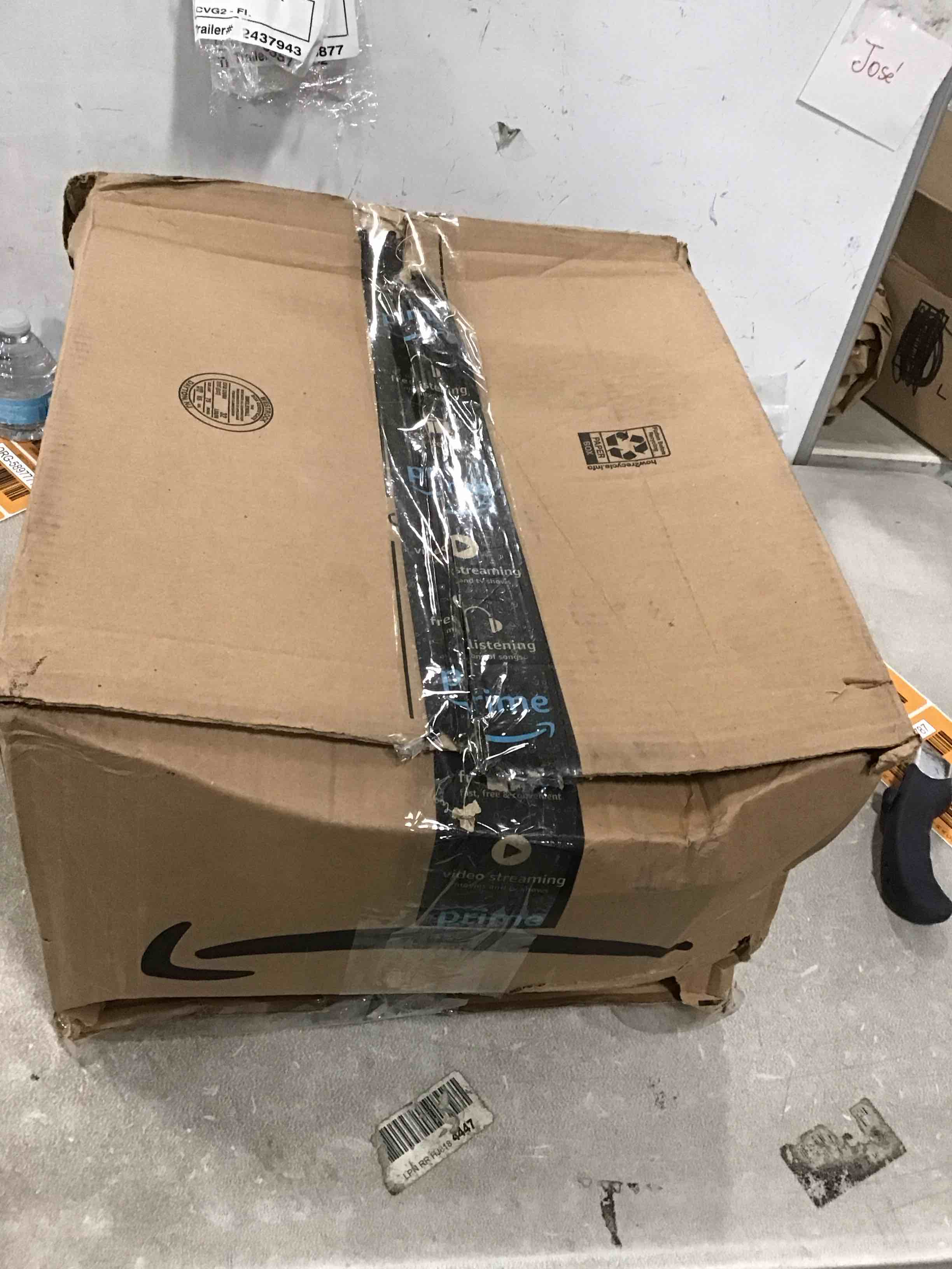 https://s3.amazonaws.com/lotting-images-prod/bidfta/ORG5897784_1704385327009.jpeg