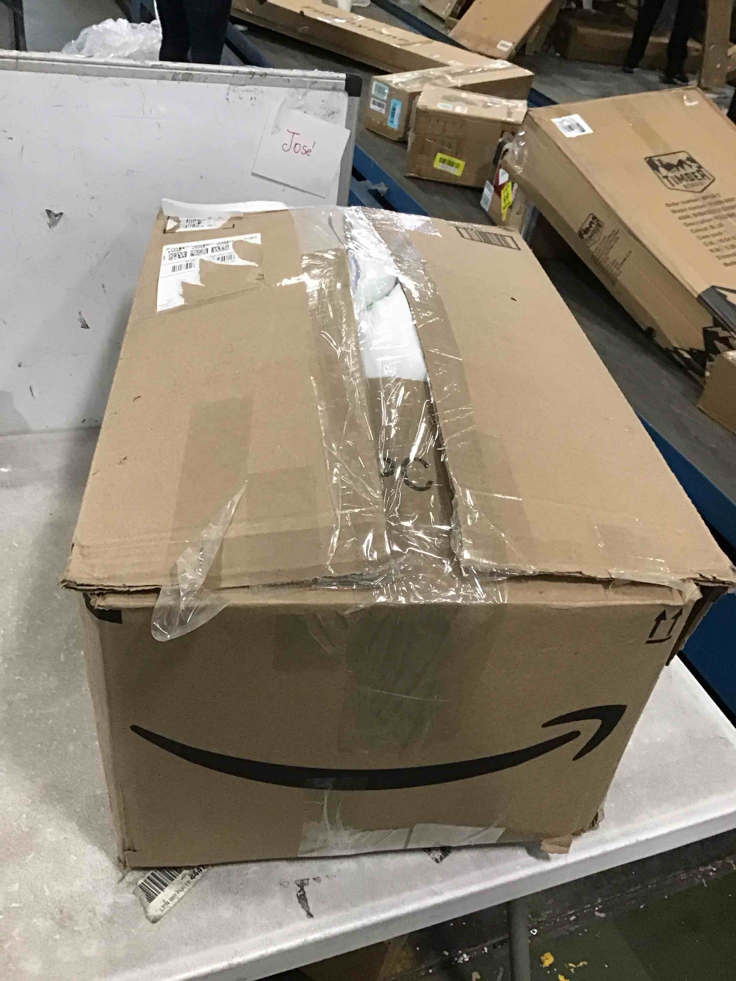 https://s3.amazonaws.com/lotting-images-prod/bidfta/ORG5897886_1704402908599.jpeg