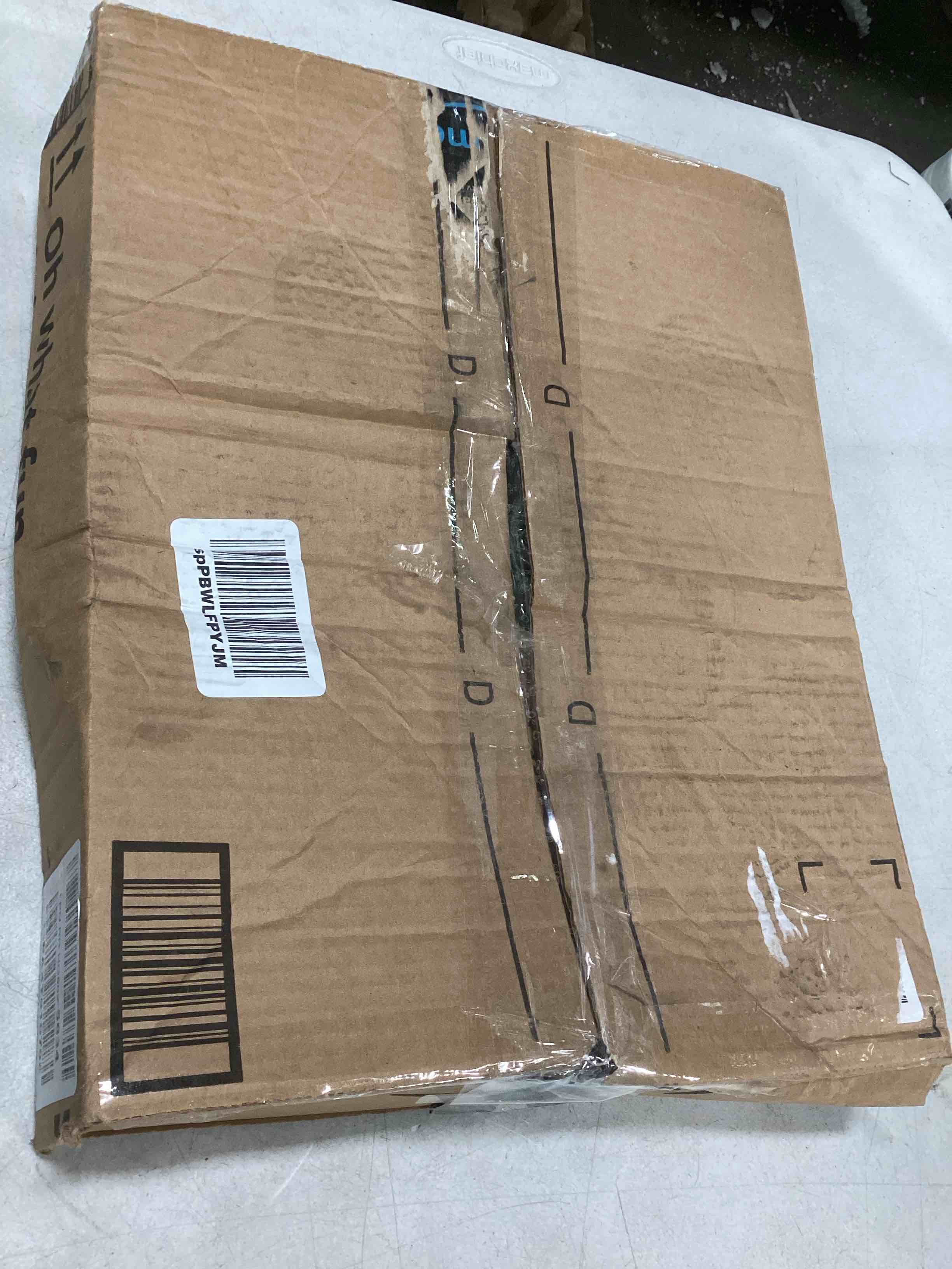 https://s3.amazonaws.com/lotting-images-prod/bidfta/ORG5898579_1703863225024.jpeg