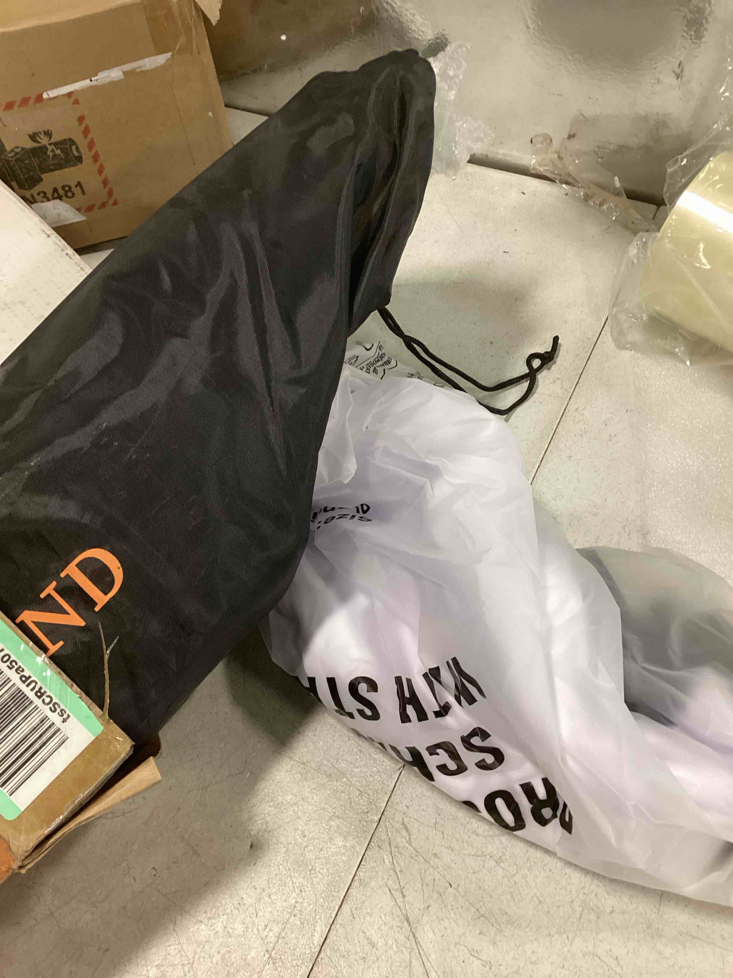 https://s3.amazonaws.com/lotting-images-prod/bidfta/ORG5898668_1703875157823.jpeg