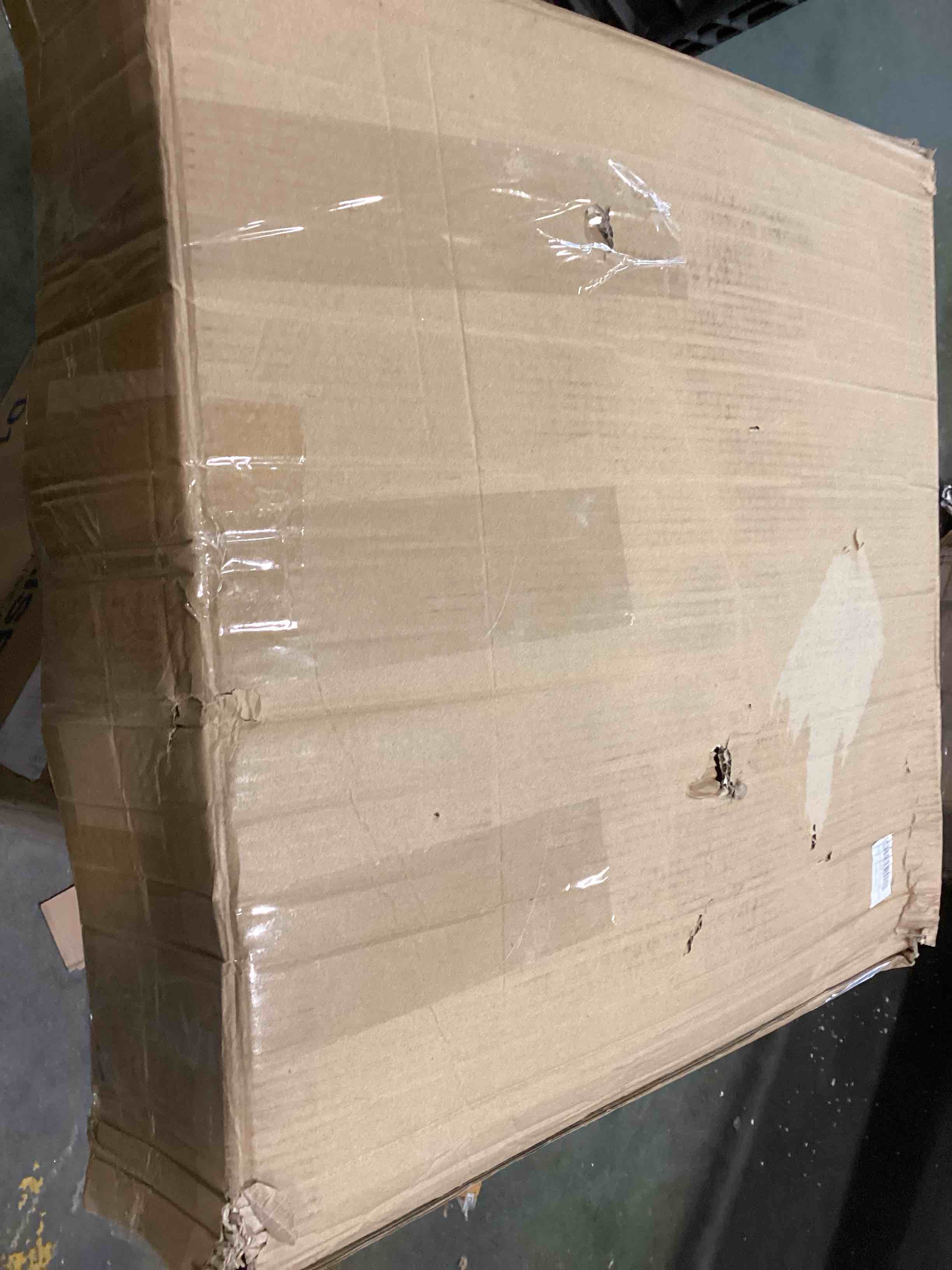 https://s3.amazonaws.com/lotting-images-prod/bidfta/ORG5898814_1703951418050.jpeg