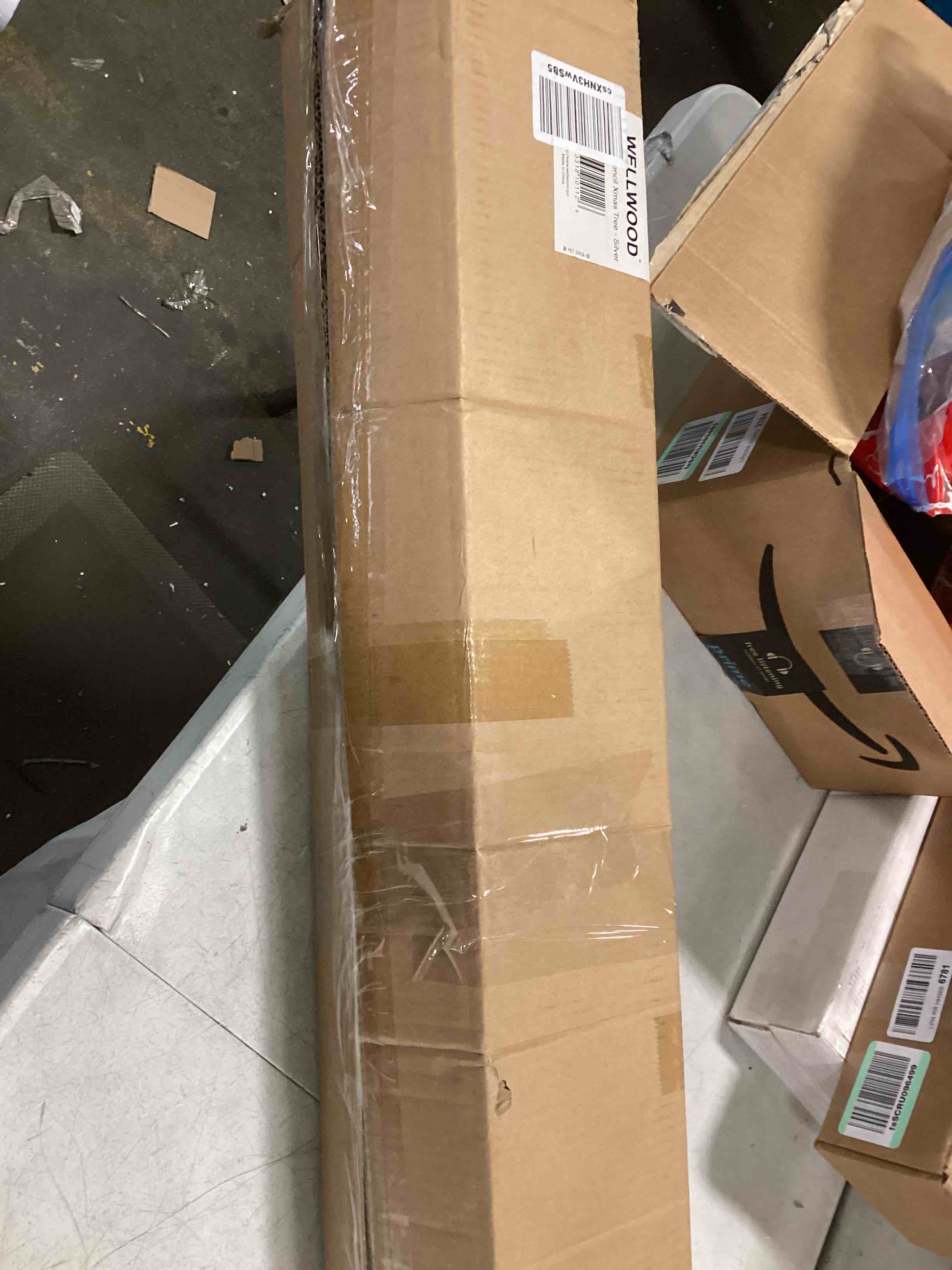 https://s3.amazonaws.com/lotting-images-prod/bidfta/ORG5898825_1703952753352.jpeg