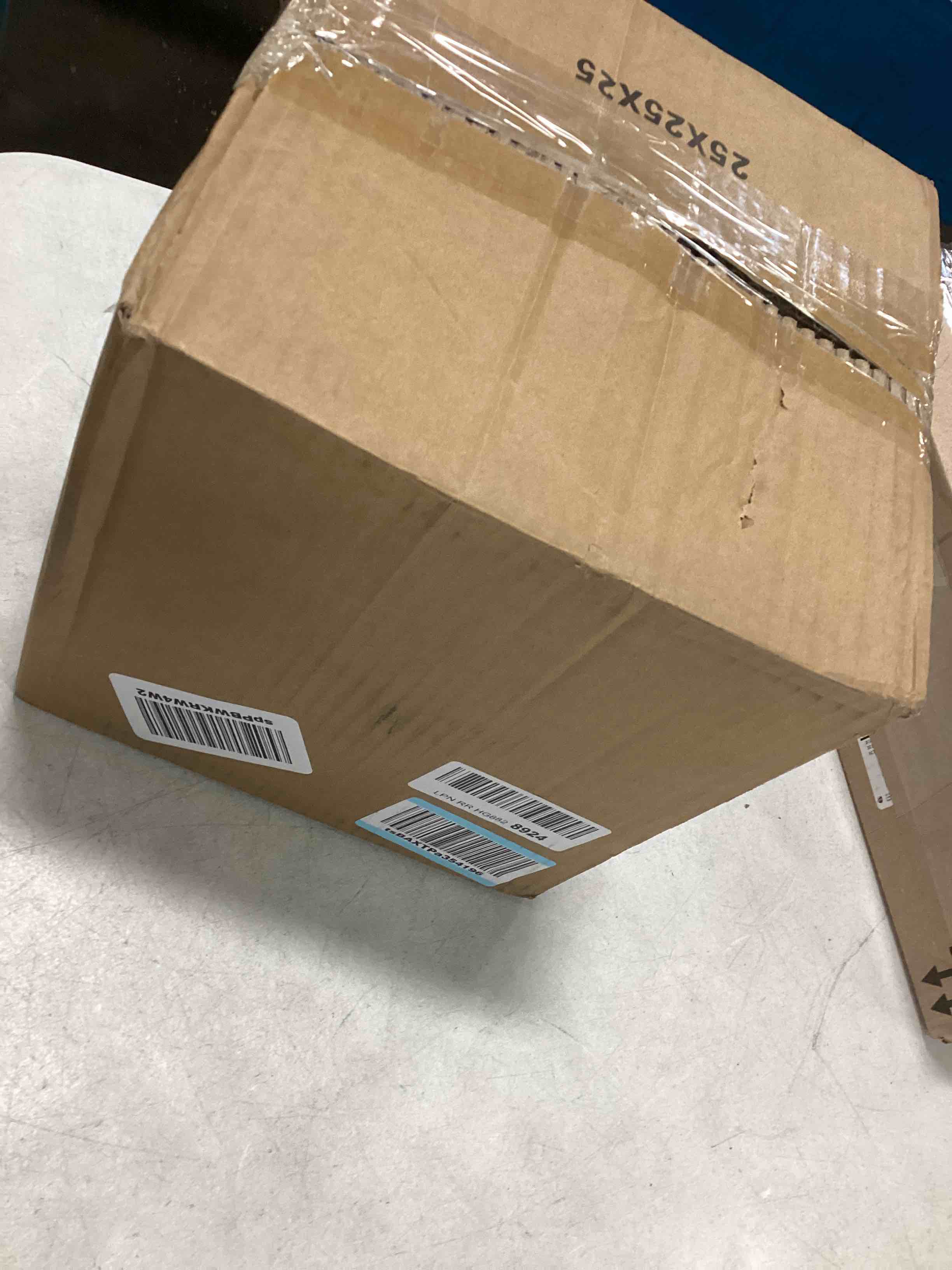 https://s3.amazonaws.com/lotting-images-prod/bidfta/ORG5898949_1703971048890.jpeg