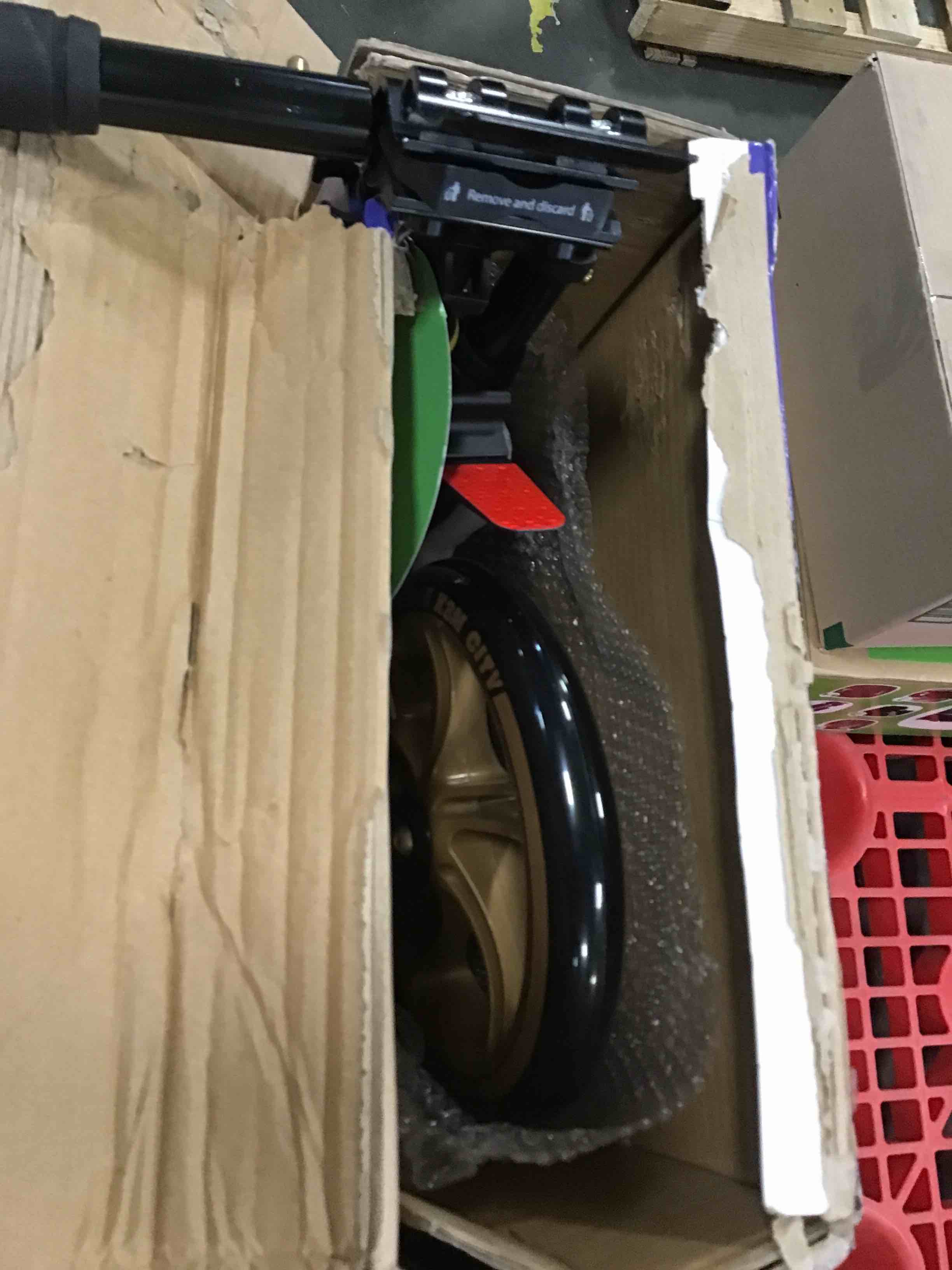 https://s3.amazonaws.com/lotting-images-prod/bidfta/ORG5899223_1704311383961.jpeg