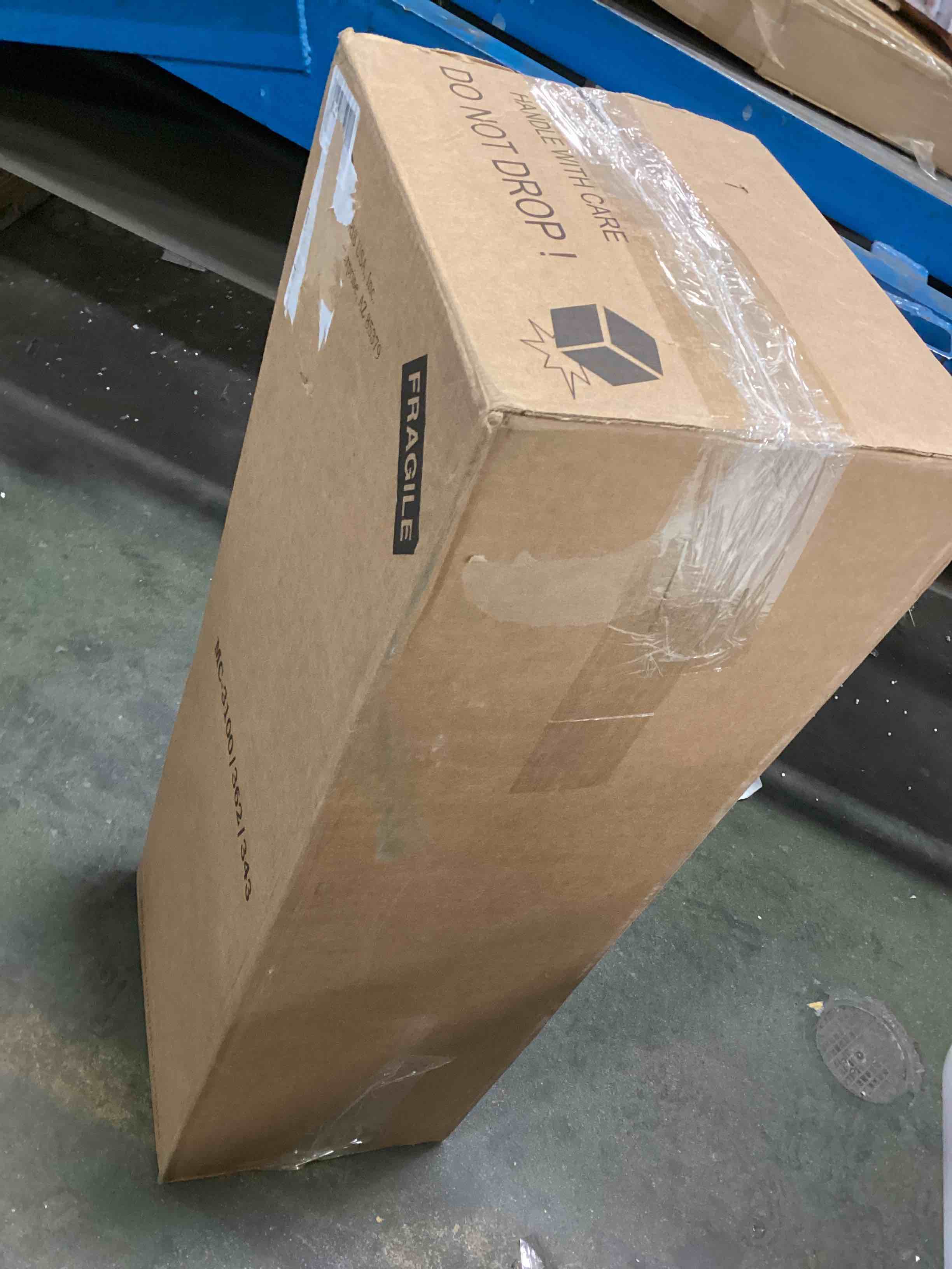 https://s3.amazonaws.com/lotting-images-prod/bidfta/ORG5899325_1704377986794.jpeg