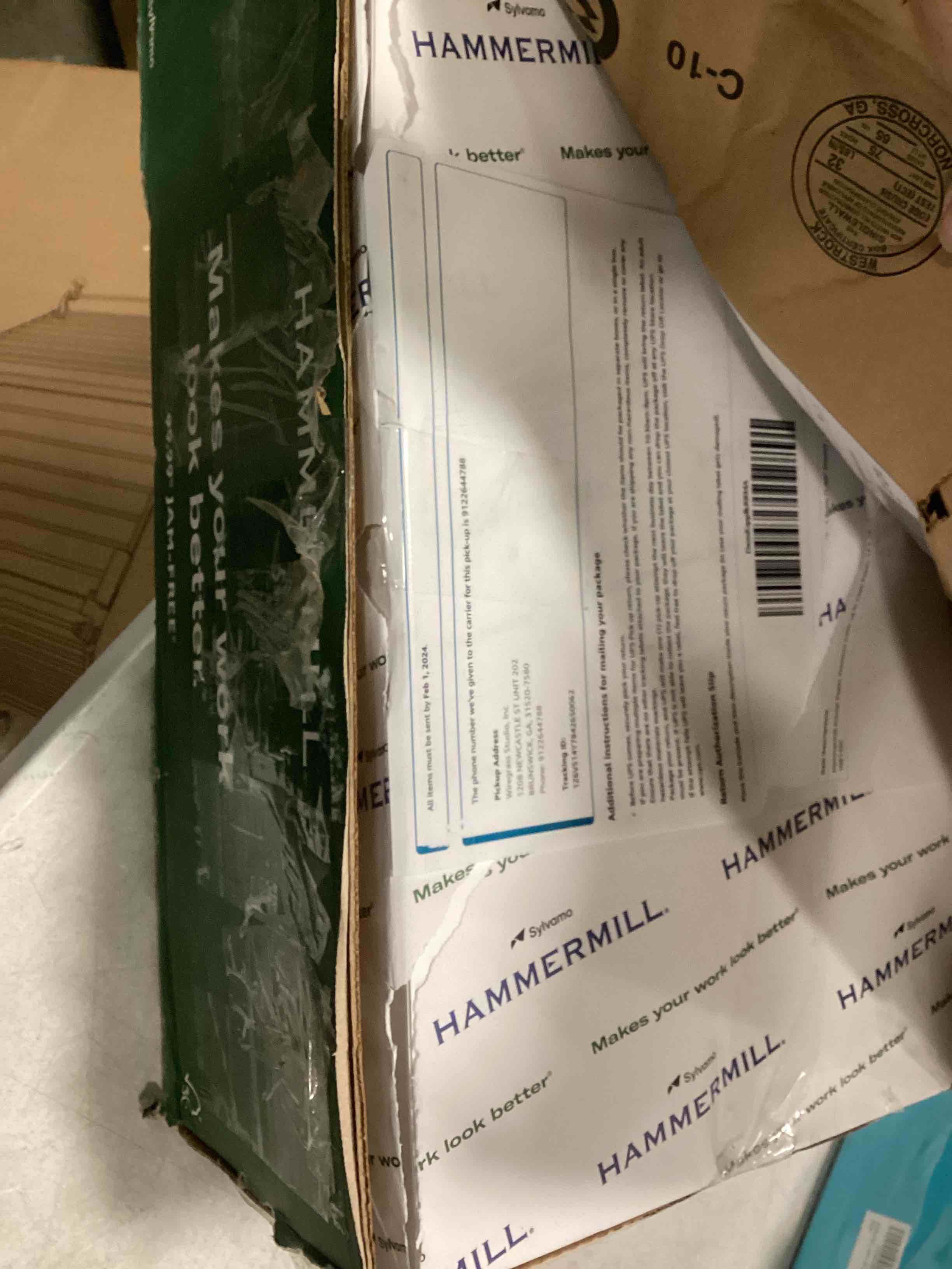 https://s3.amazonaws.com/lotting-images-prod/bidfta/ORG5899347_1704383236807.jpeg