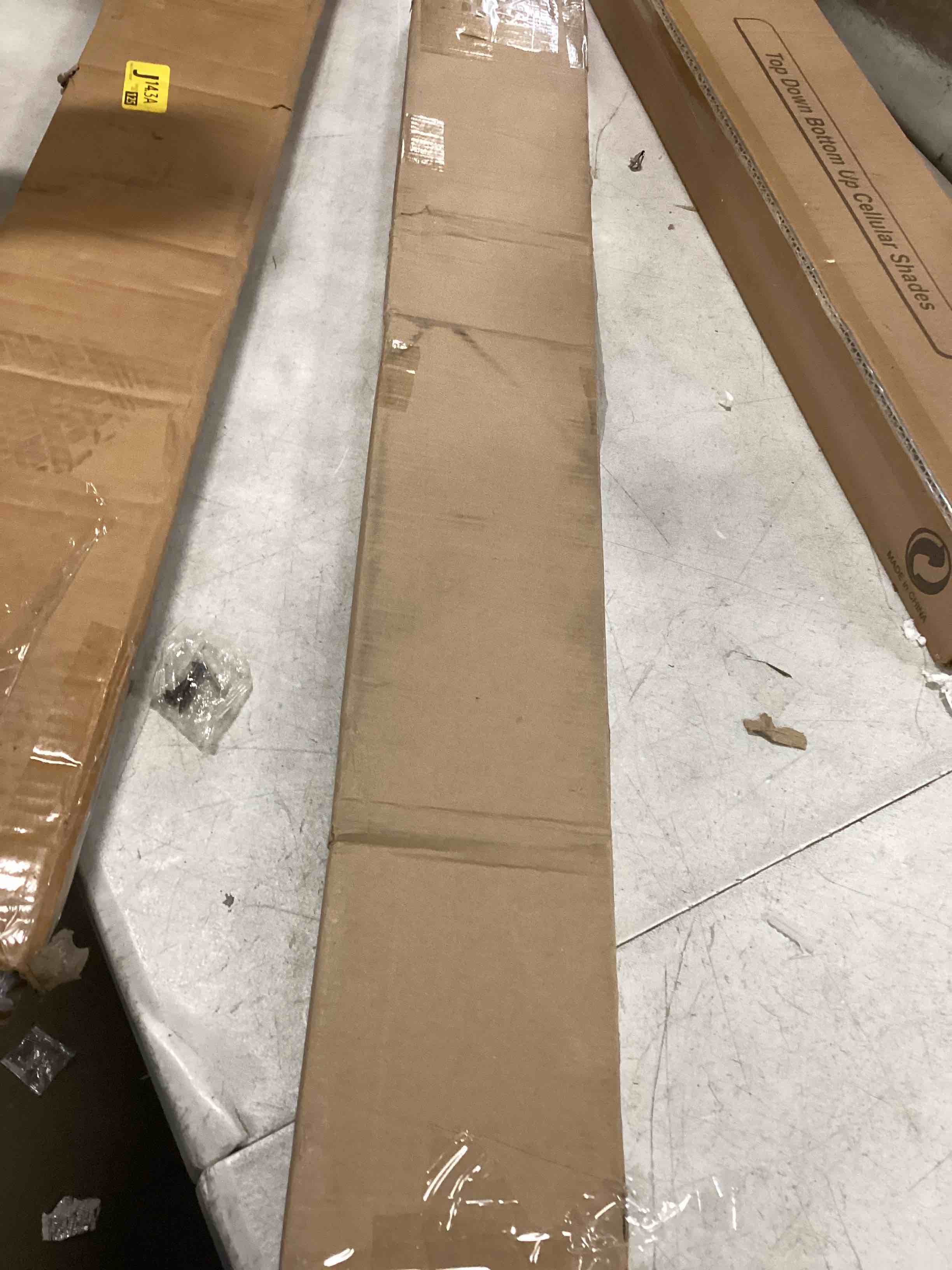https://s3.amazonaws.com/lotting-images-prod/bidfta/ORG5899642_1704474705500.jpeg