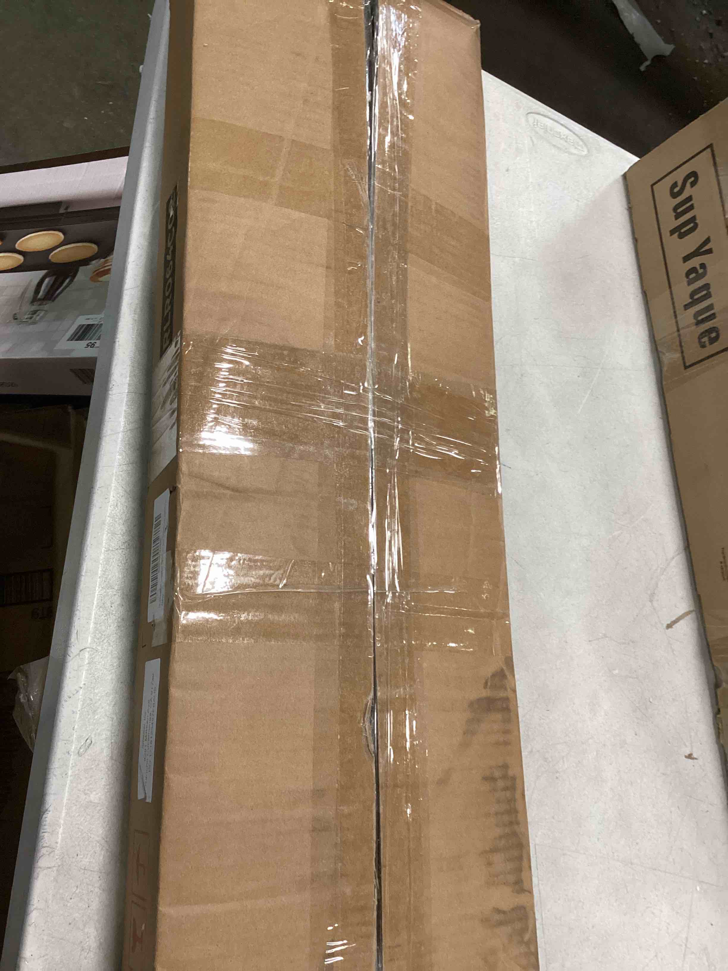 https://s3.amazonaws.com/lotting-images-prod/bidfta/ORG5899724_1704488370019.jpeg