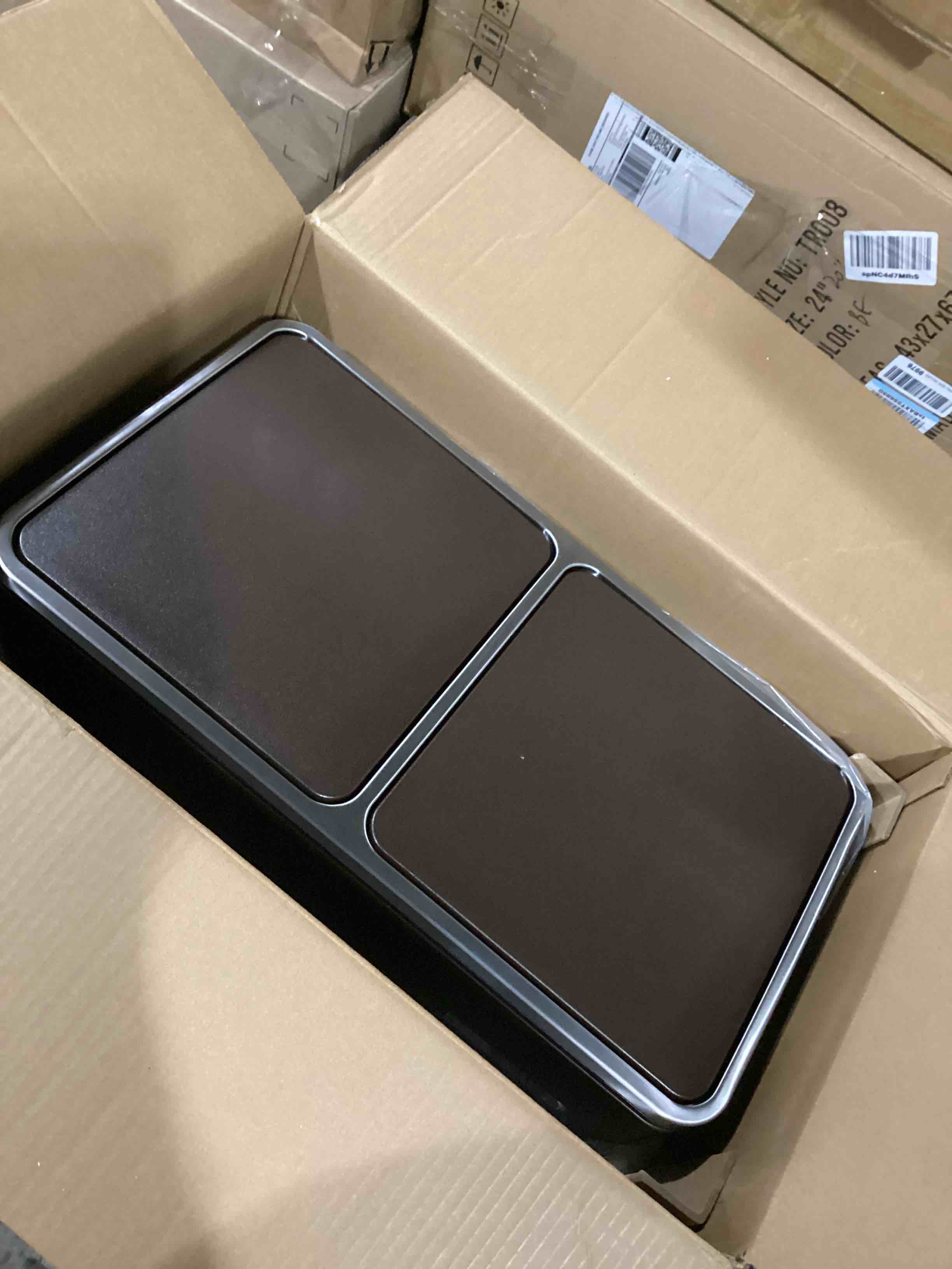 https://s3.amazonaws.com/lotting-images-prod/bidfta/ORG5900993_1720636114412.jpeg