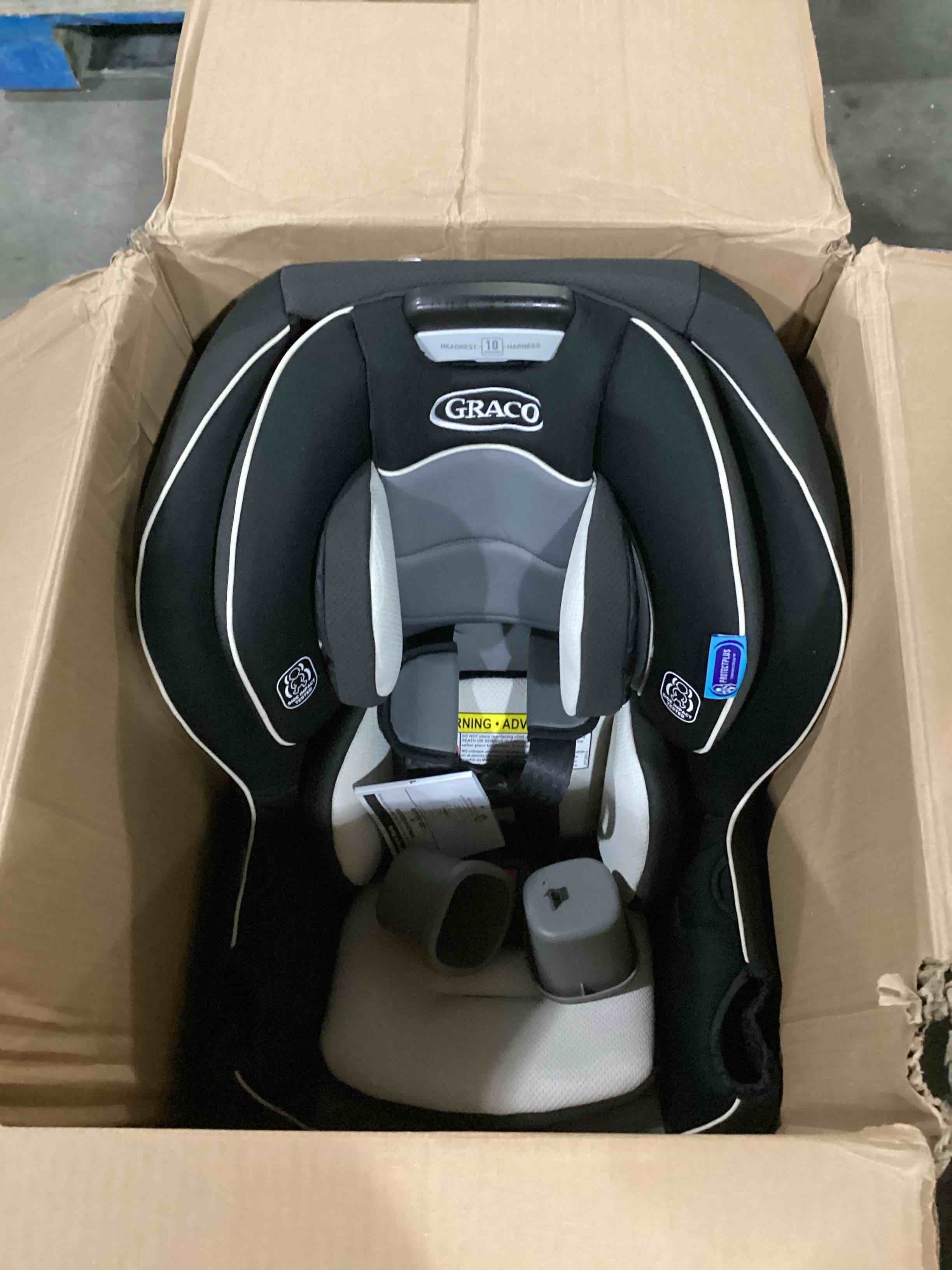 https://s3.amazonaws.com/lotting-images-prod/bidfta/ORG5901335_1721240792399.jpeg