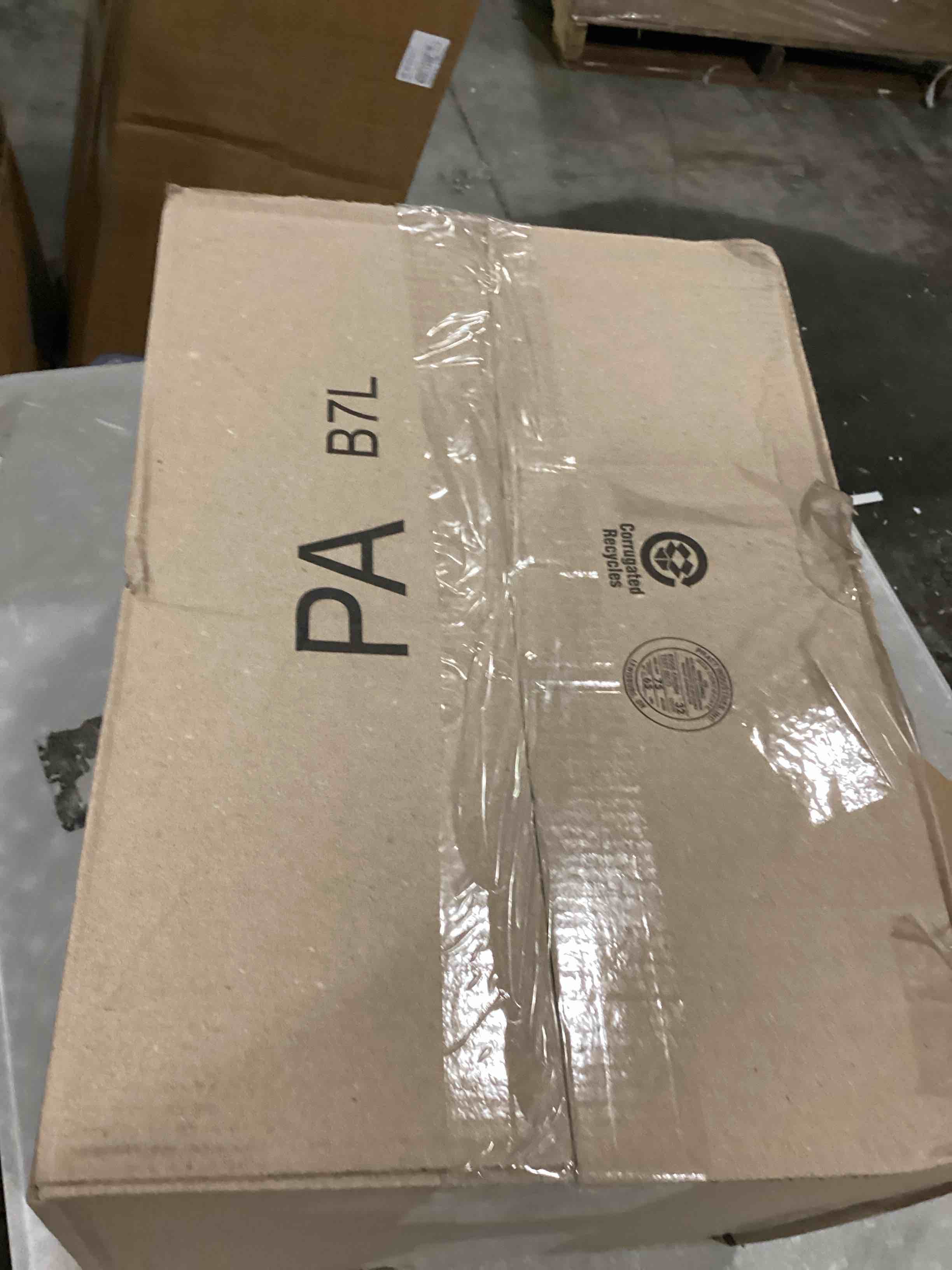 https://s3.amazonaws.com/lotting-images-prod/bidfta/ORG5901452_1718885448539.jpeg