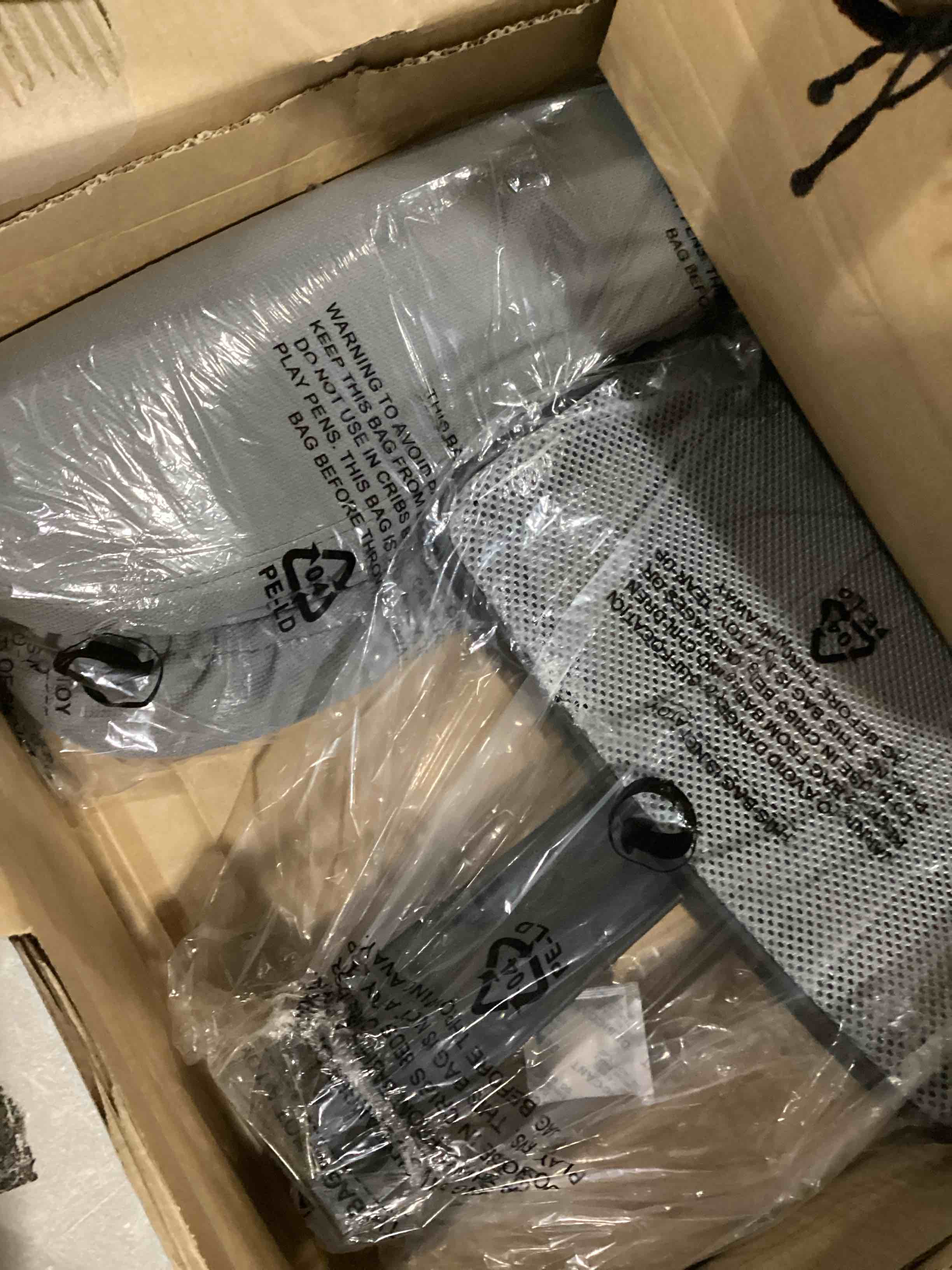 https://s3.amazonaws.com/lotting-images-prod/bidfta/ORG5902200_1720017498371.jpeg