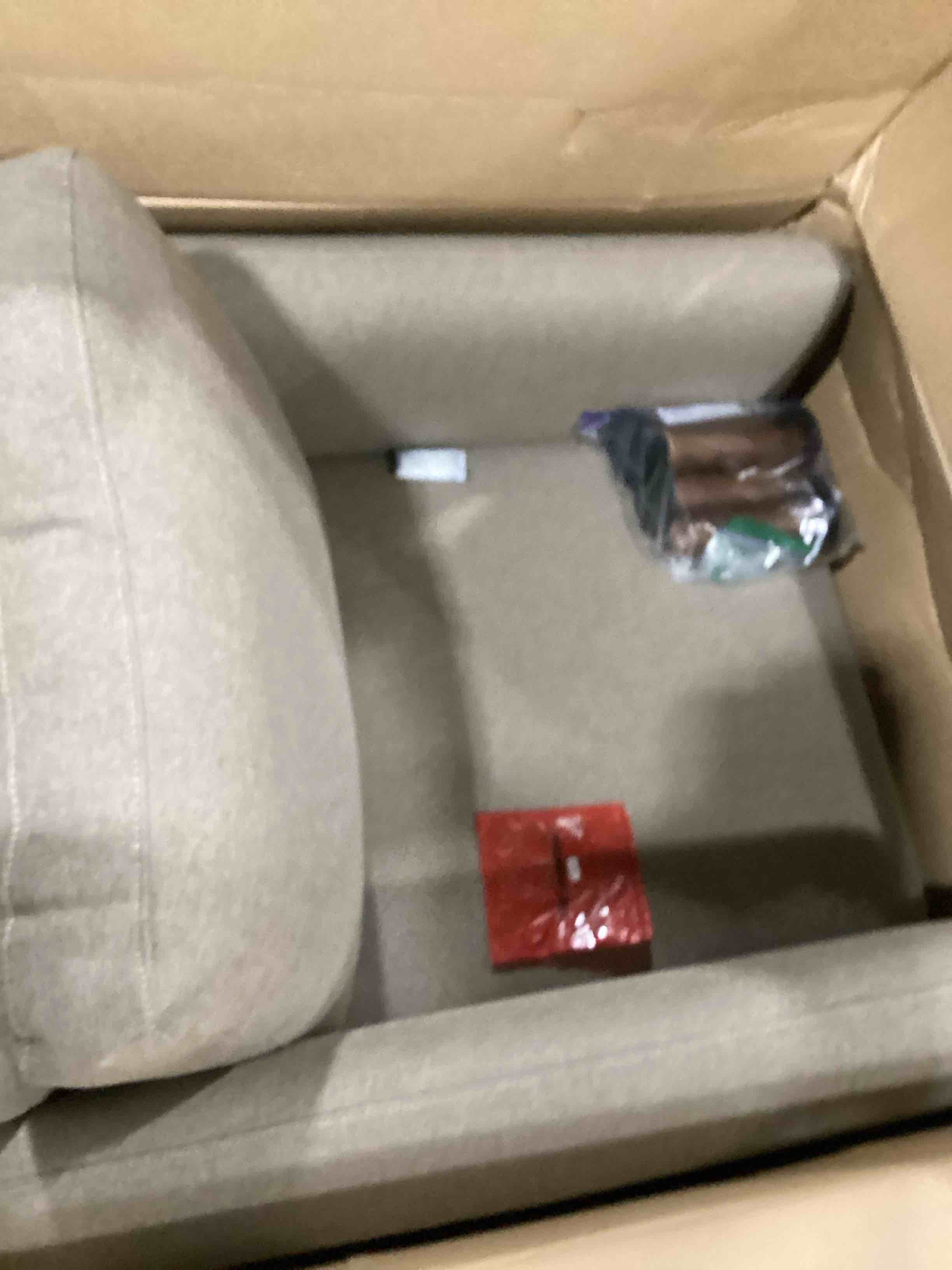 https://s3.amazonaws.com/lotting-images-prod/bidfta/ORG5902474_1720543531220.jpeg