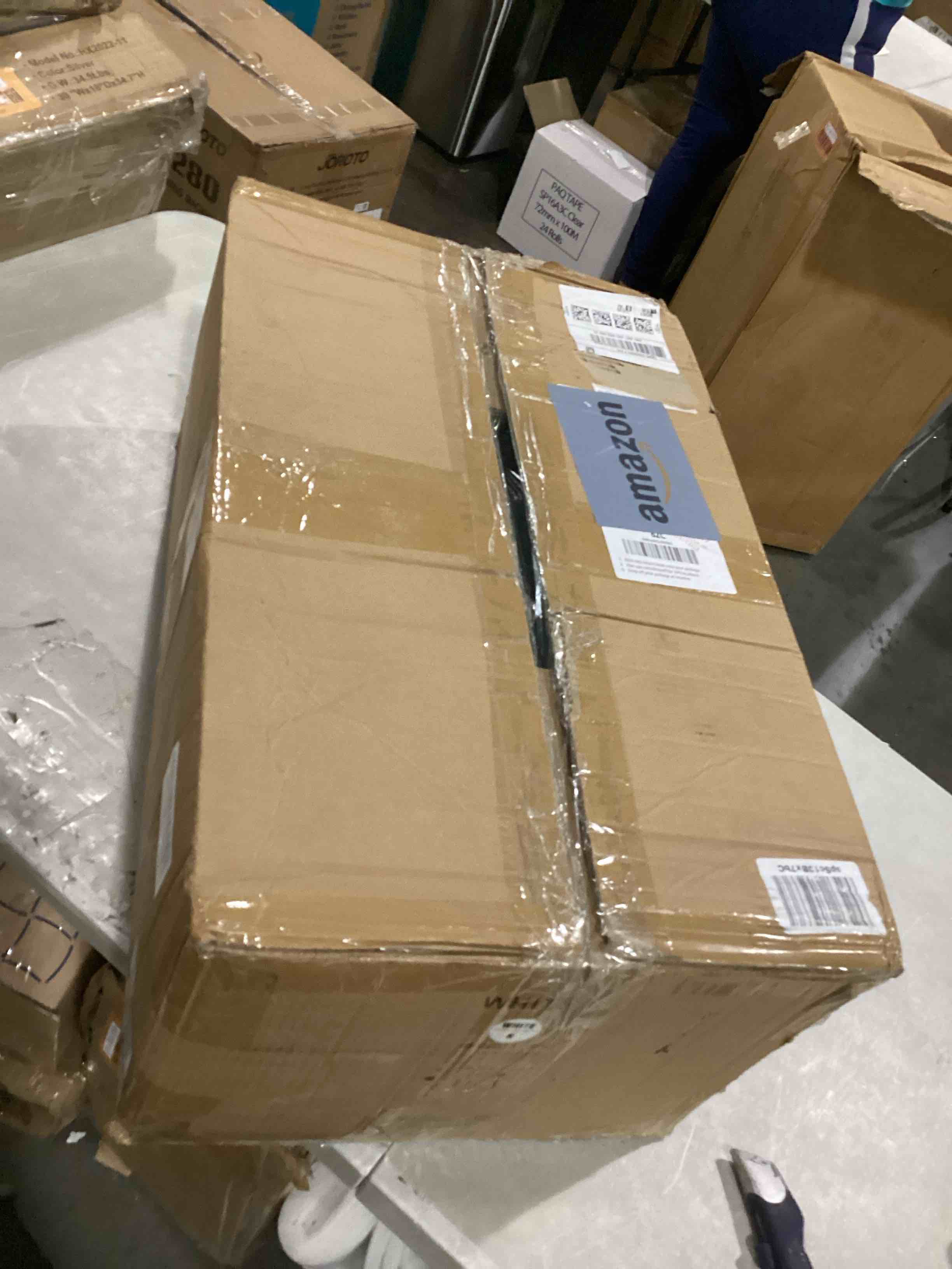 https://s3.amazonaws.com/lotting-images-prod/bidfta/ORG5903994_1720192775739.jpeg