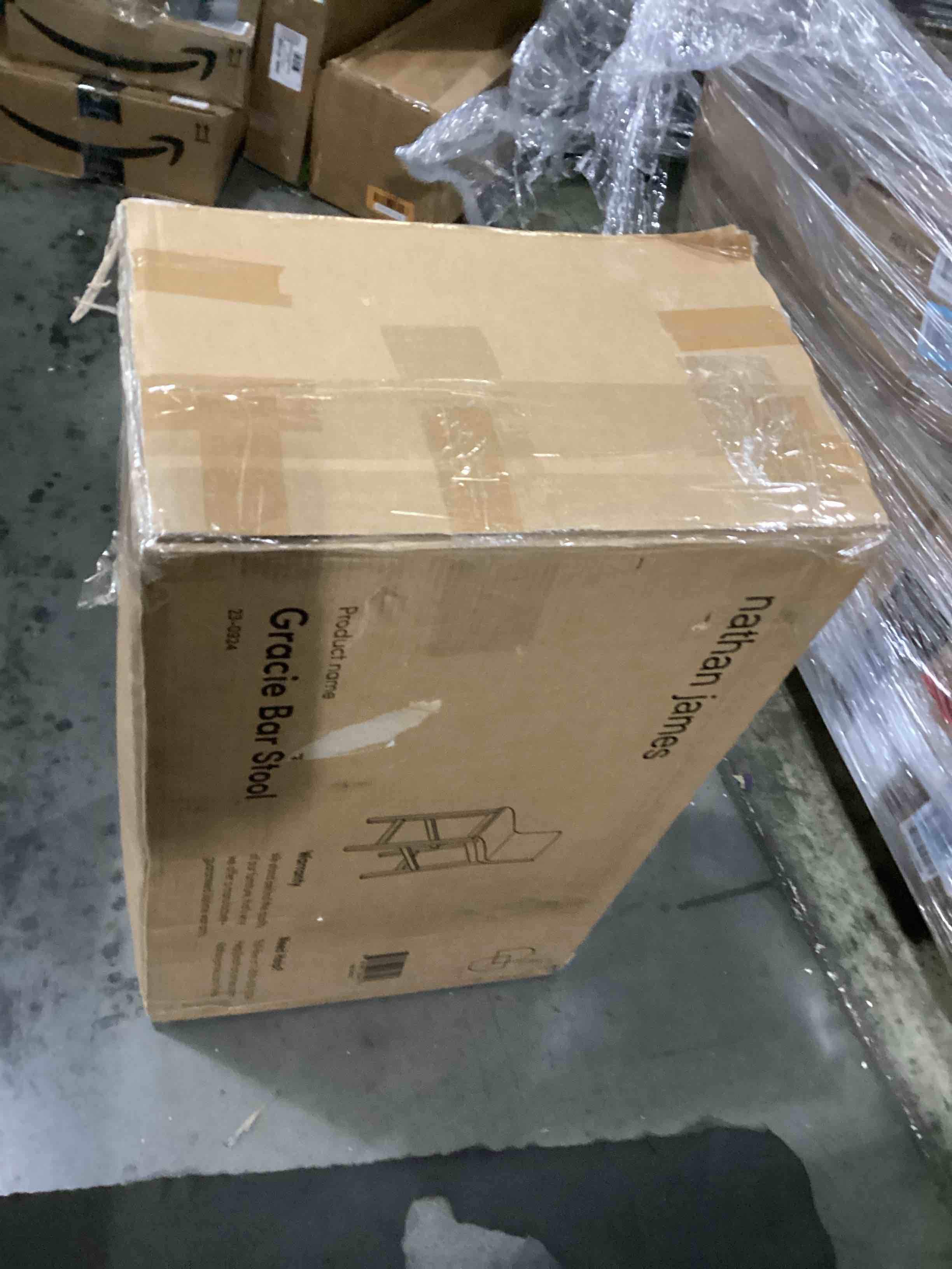 https://s3.amazonaws.com/lotting-images-prod/bidfta/ORG5904227_1720623537324.jpeg