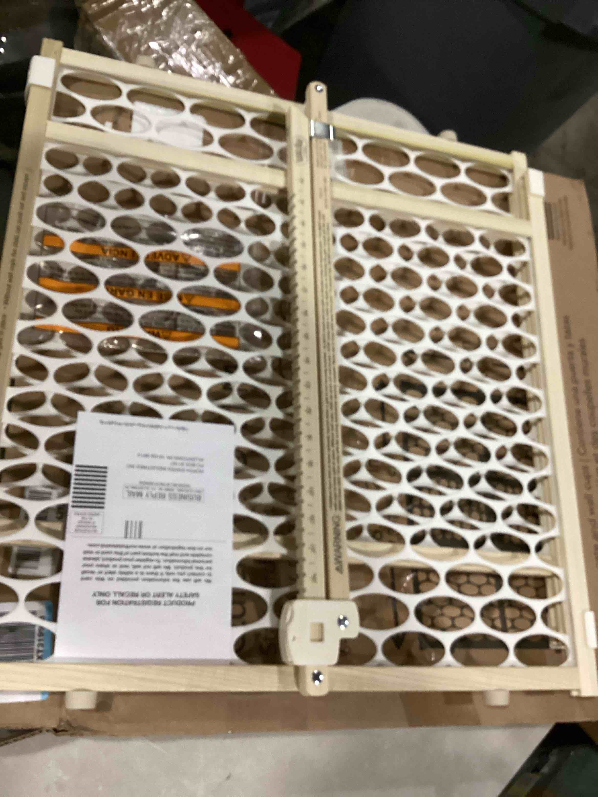 https://s3.amazonaws.com/lotting-images-prod/bidfta/ORG5904371_1720785428689.jpeg