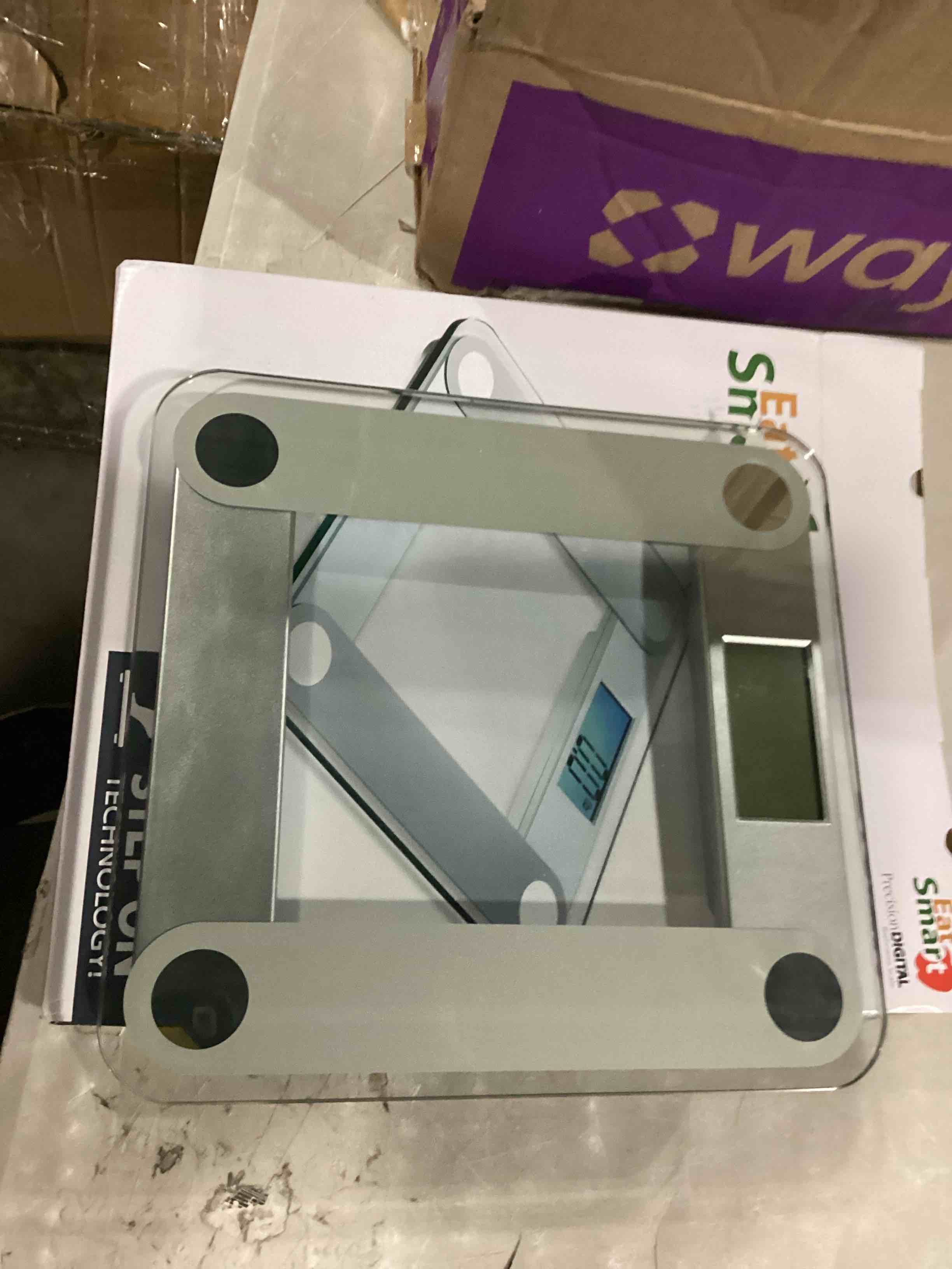 https://s3.amazonaws.com/lotting-images-prod/bidfta/ORG5904425_1720799080135.jpeg
