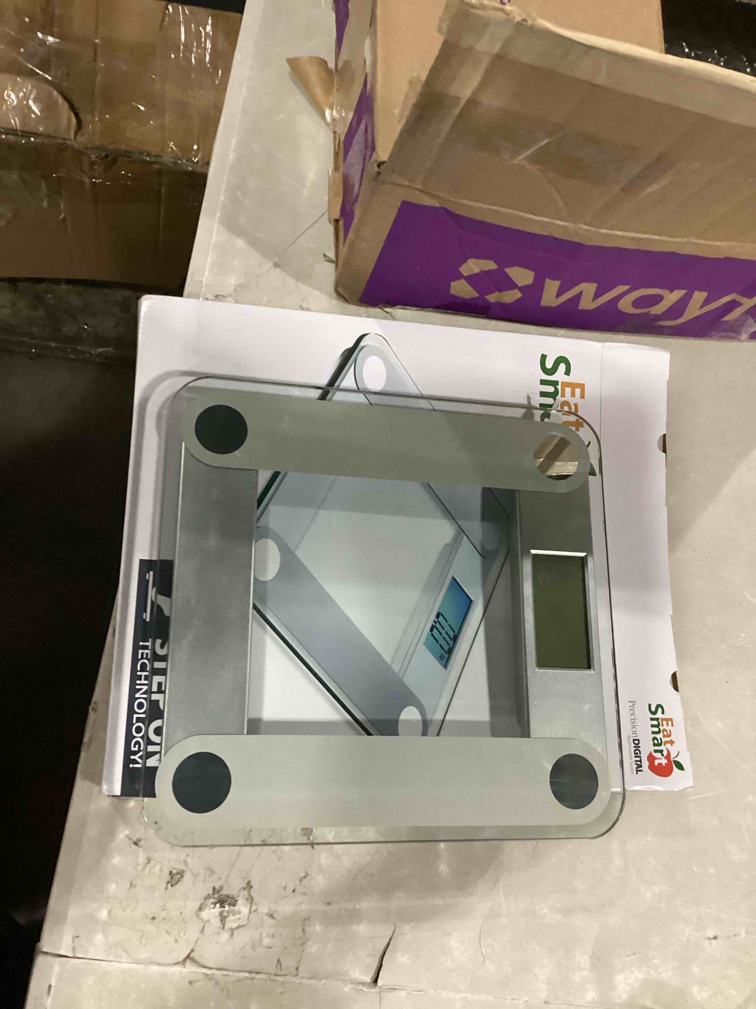https://s3.amazonaws.com/lotting-images-prod/bidfta/ORG5904425_1720799084646.jpeg