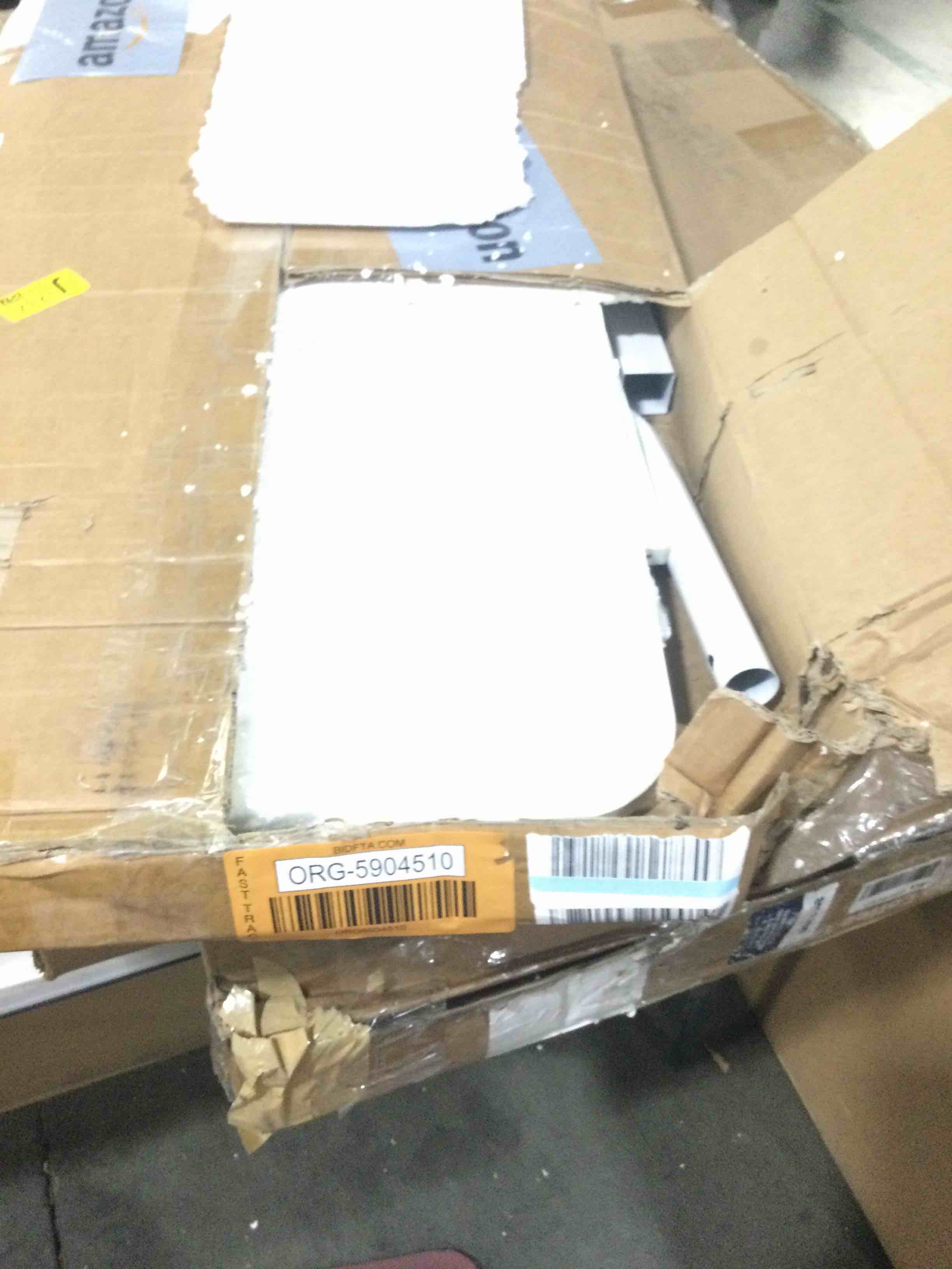 https://s3.amazonaws.com/lotting-images-prod/bidfta/ORG5904510_1719325508969.jpeg