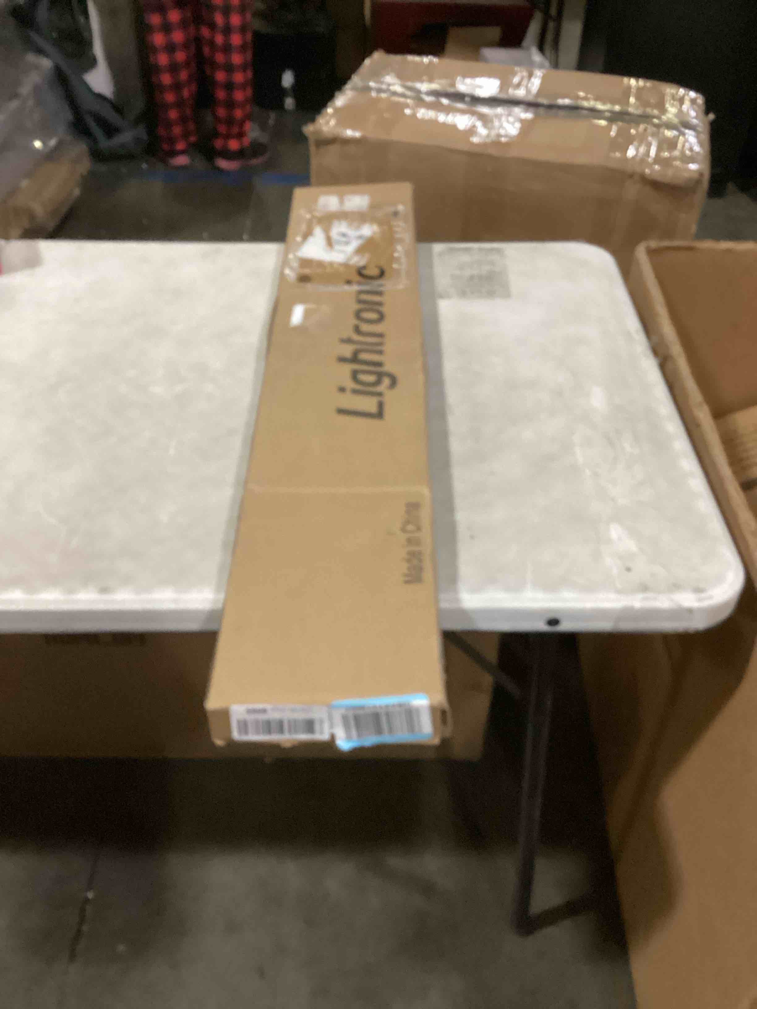 https://s3.amazonaws.com/lotting-images-prod/bidfta/ORG5904904_1720013955058.jpeg