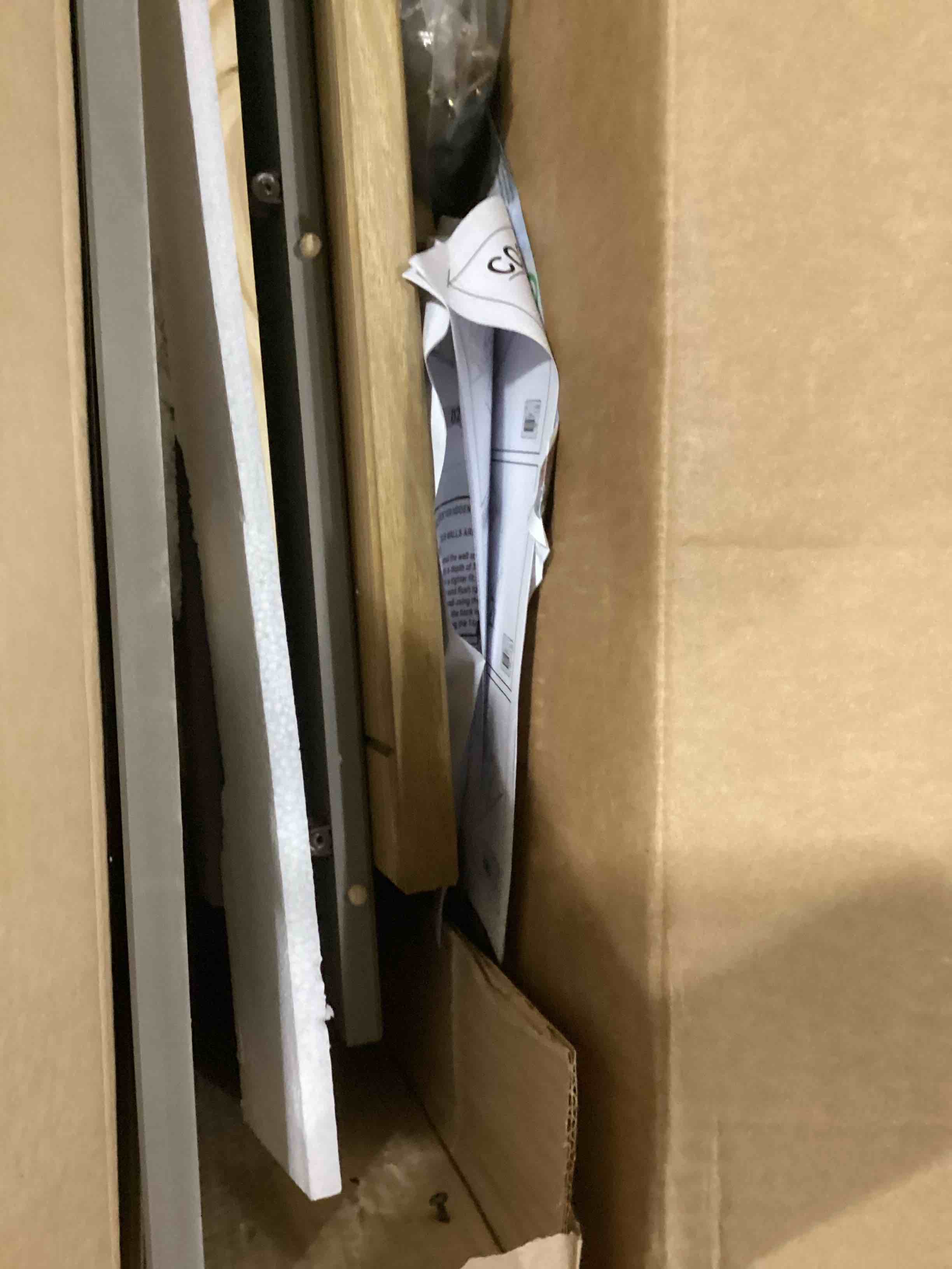 https://s3.amazonaws.com/lotting-images-prod/bidfta/ORG5905967_1721051717490.jpeg