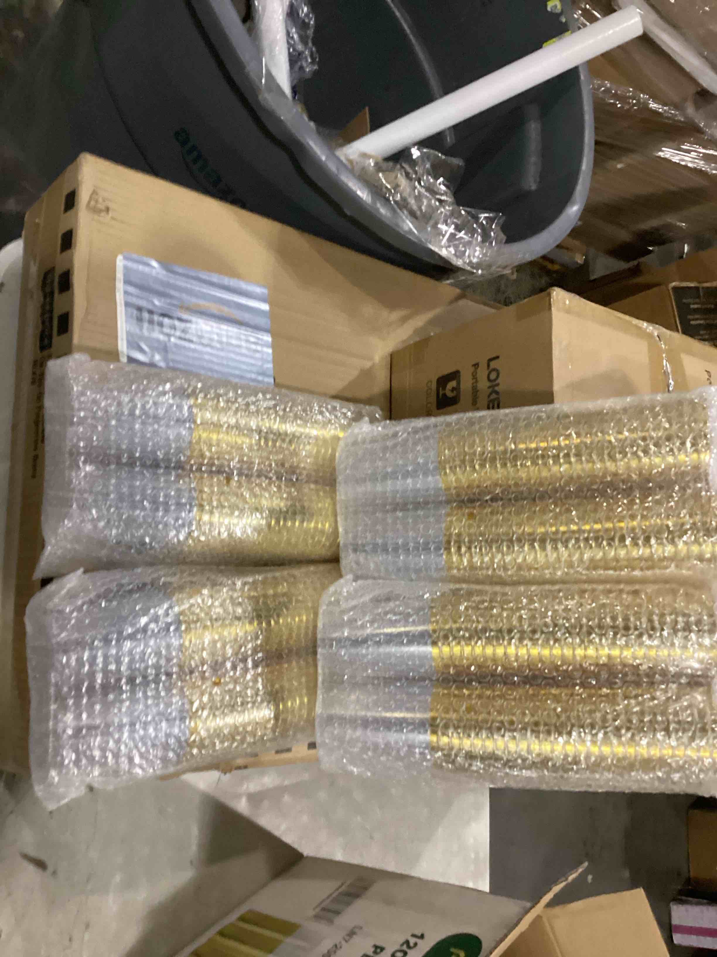 https://s3.amazonaws.com/lotting-images-prod/bidfta/ORG5906292_1721314340968.jpeg