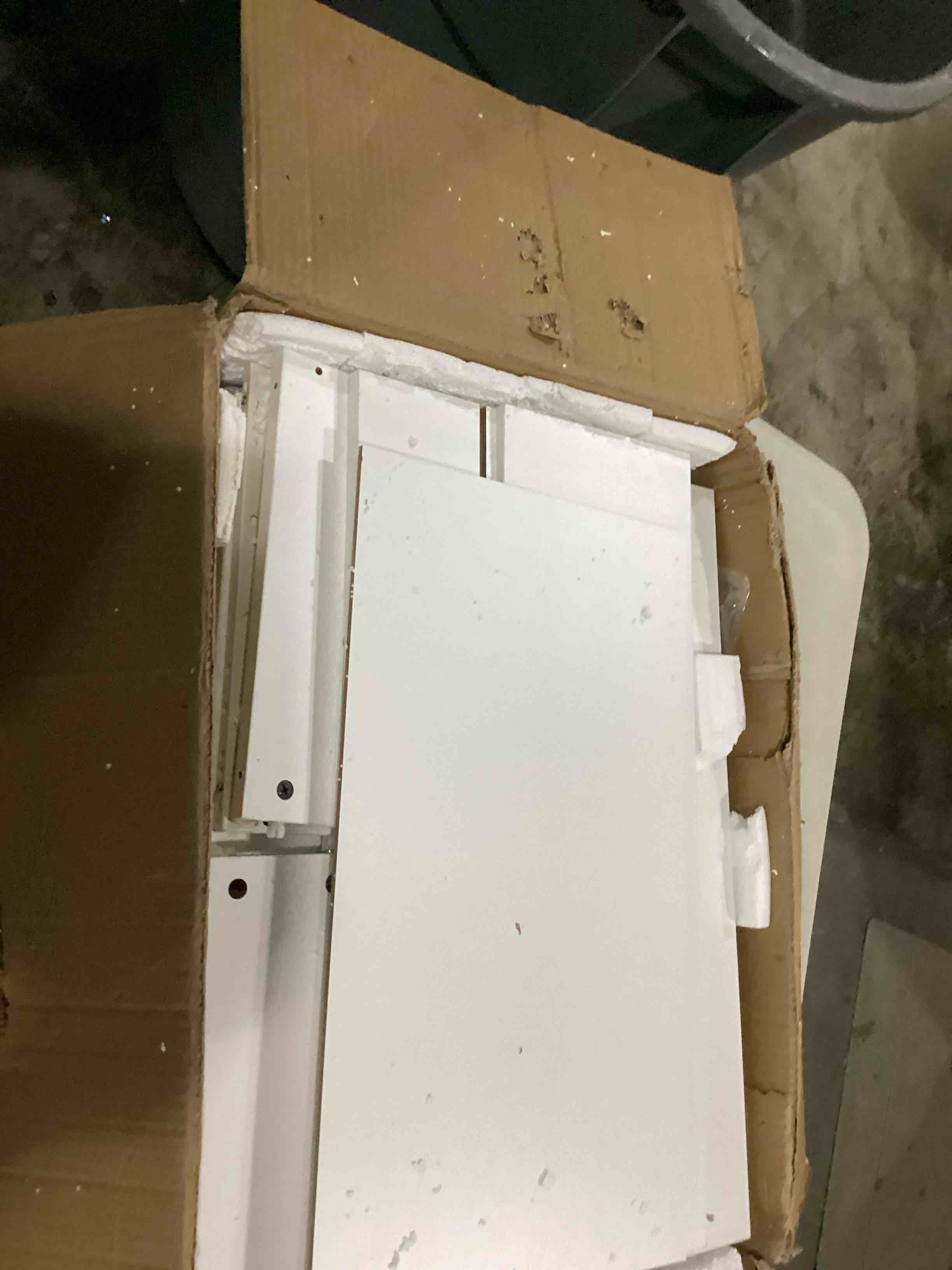 https://s3.amazonaws.com/lotting-images-prod/bidfta/ORG5906908_1722001865903.jpeg