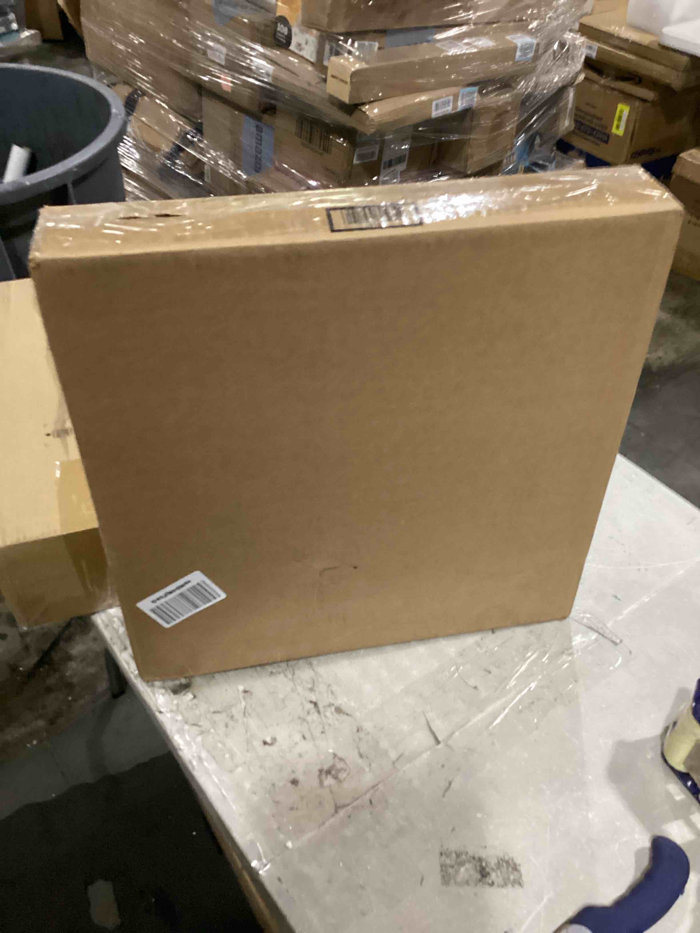 https://s3.amazonaws.com/lotting-images-prod/bidfta/ORG5906919_1722004666306.jpeg