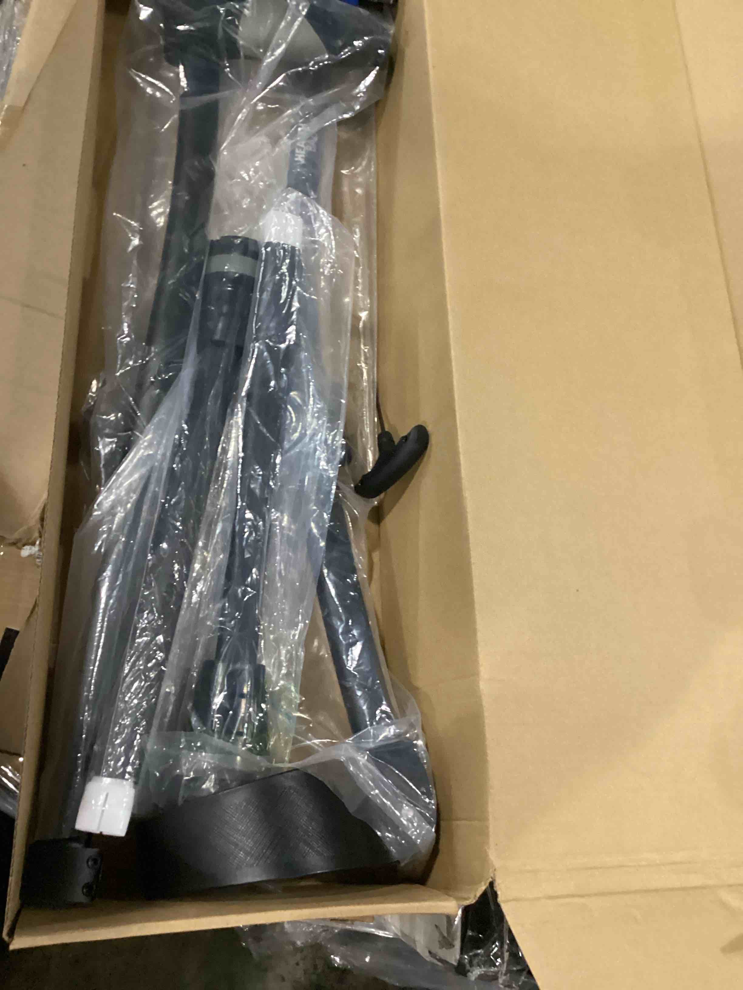 https://s3.amazonaws.com/lotting-images-prod/bidfta/ORG5907046_1722087575473.jpeg