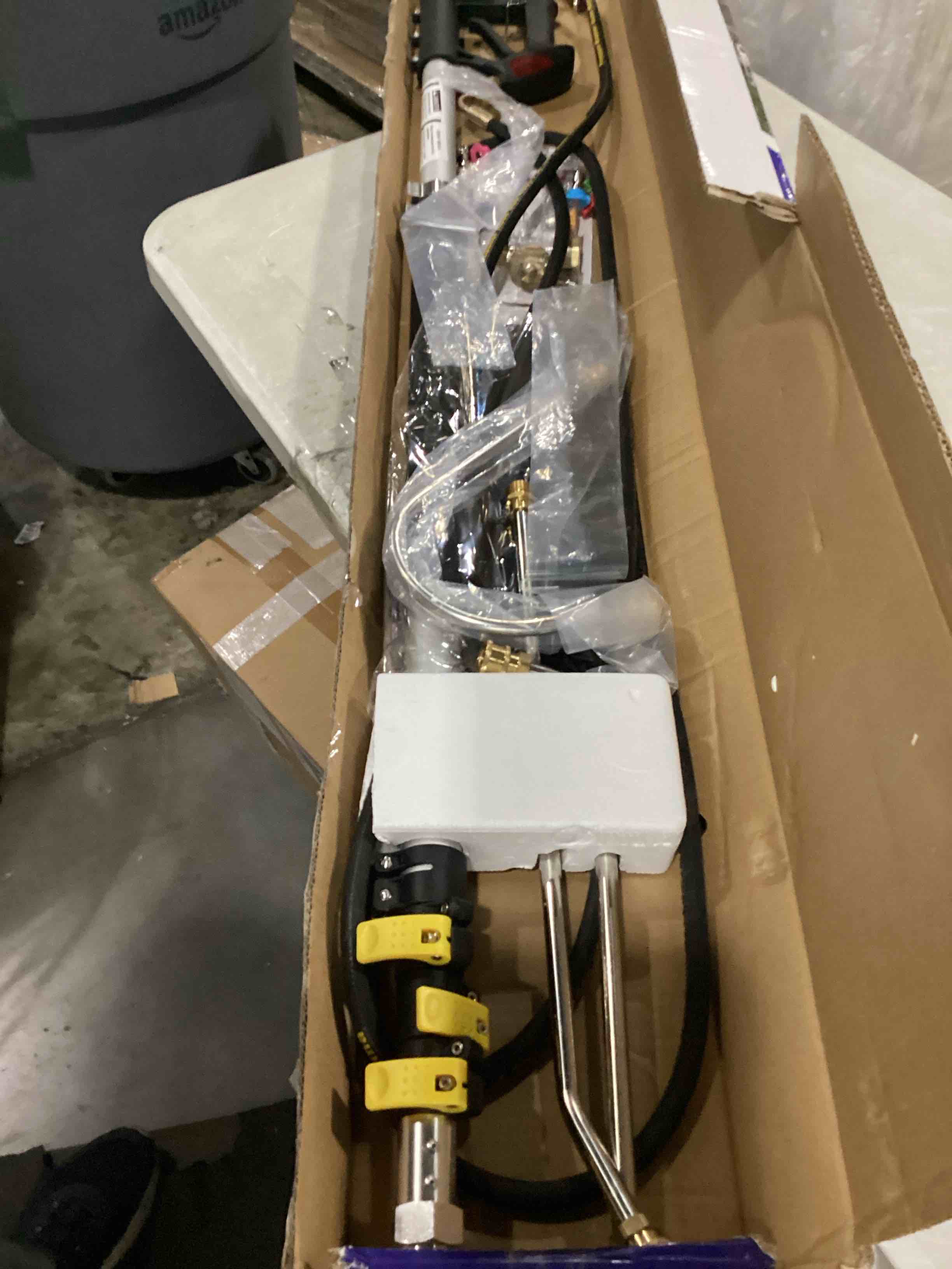 https://s3.amazonaws.com/lotting-images-prod/bidfta/ORG5907052_1722088527819.jpeg