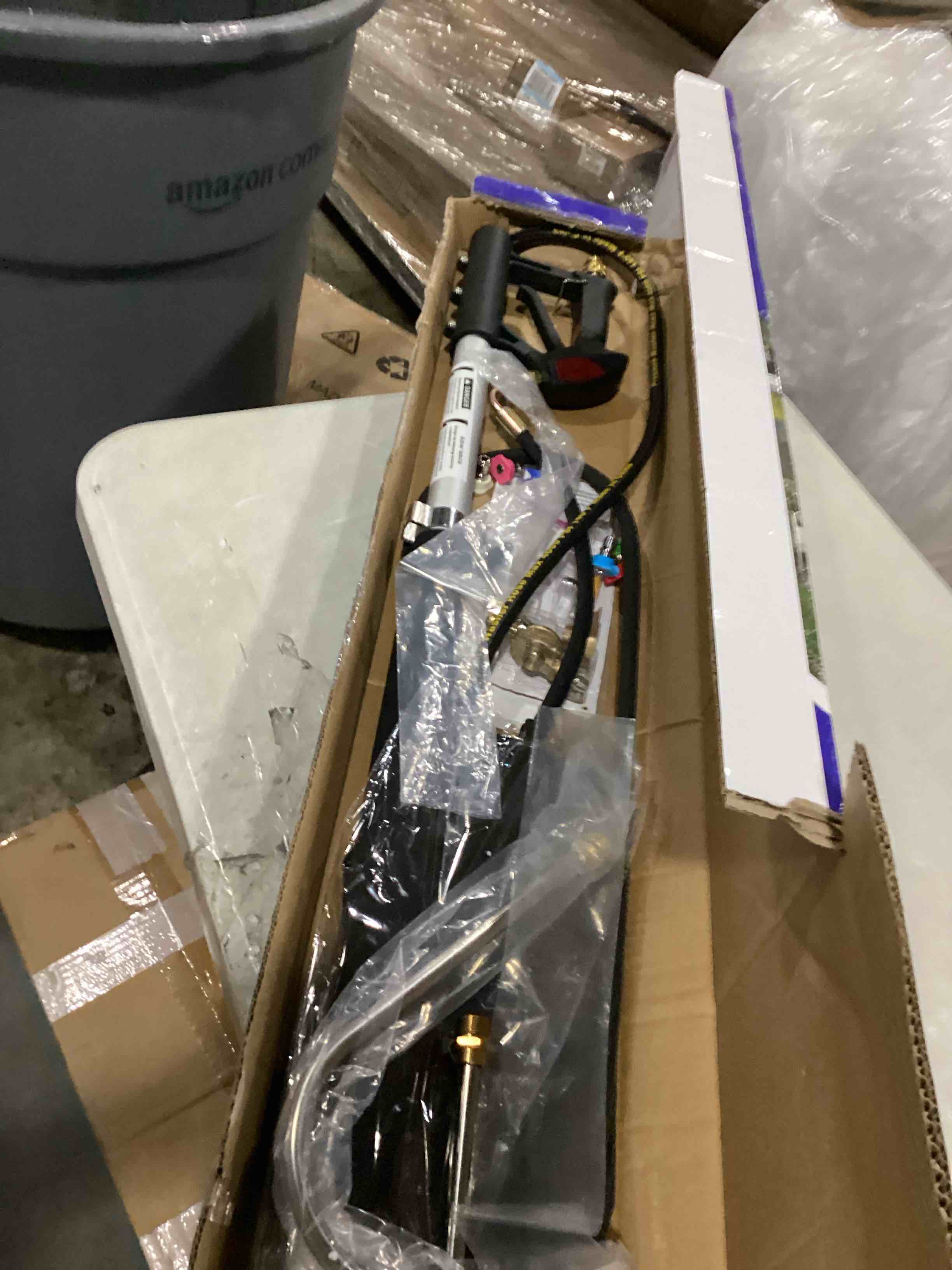 https://s3.amazonaws.com/lotting-images-prod/bidfta/ORG5907052_1722088530436.jpeg