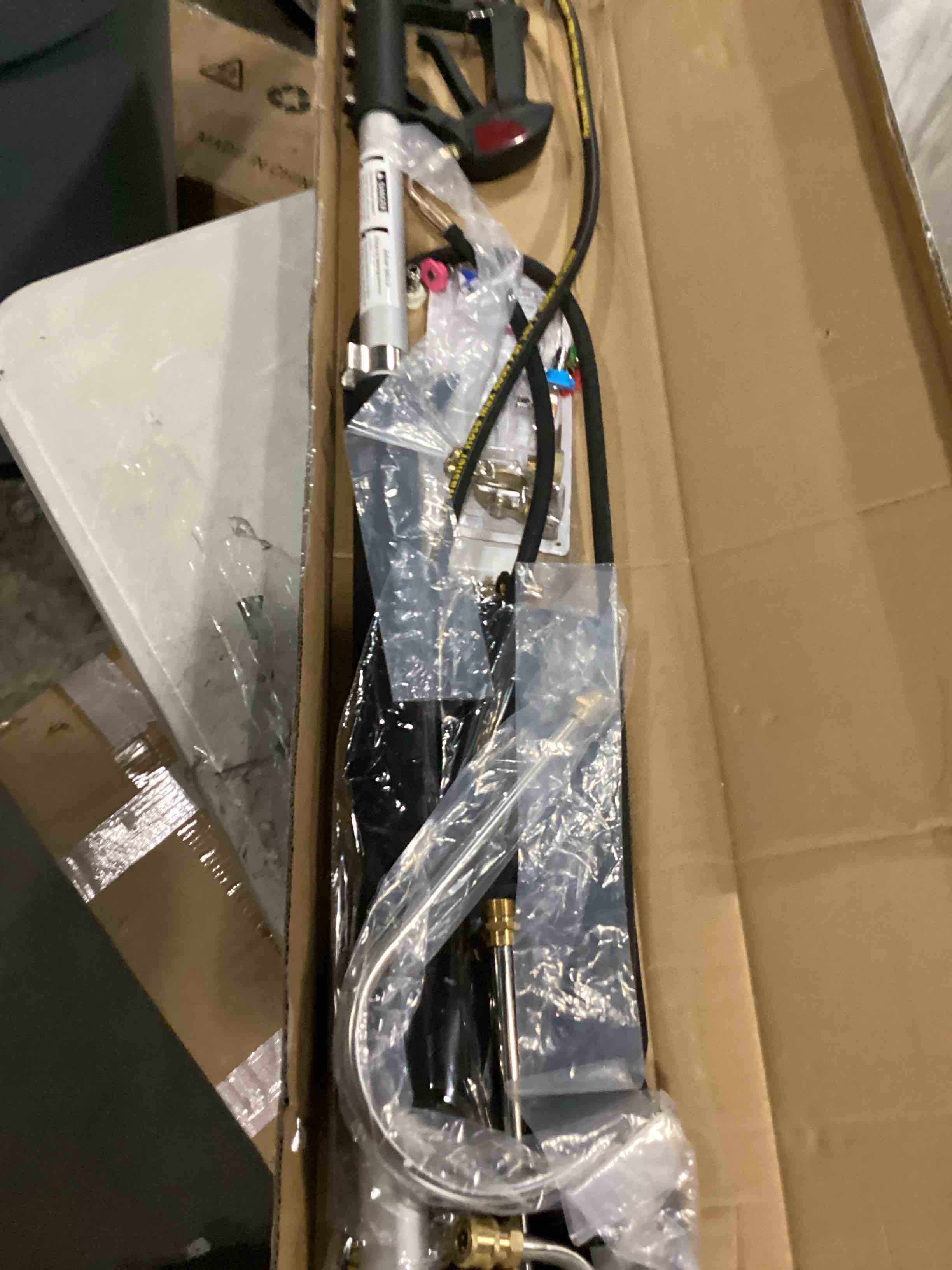 https://s3.amazonaws.com/lotting-images-prod/bidfta/ORG5907052_1722088535320.jpeg