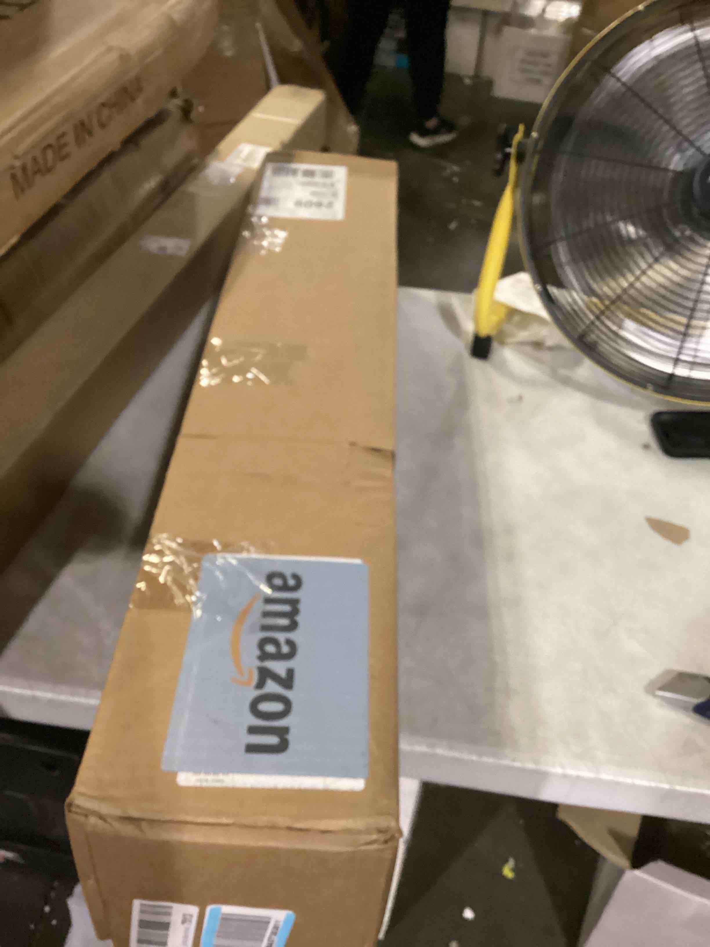 https://s3.amazonaws.com/lotting-images-prod/bidfta/ORG5907451_1720624758670.jpeg