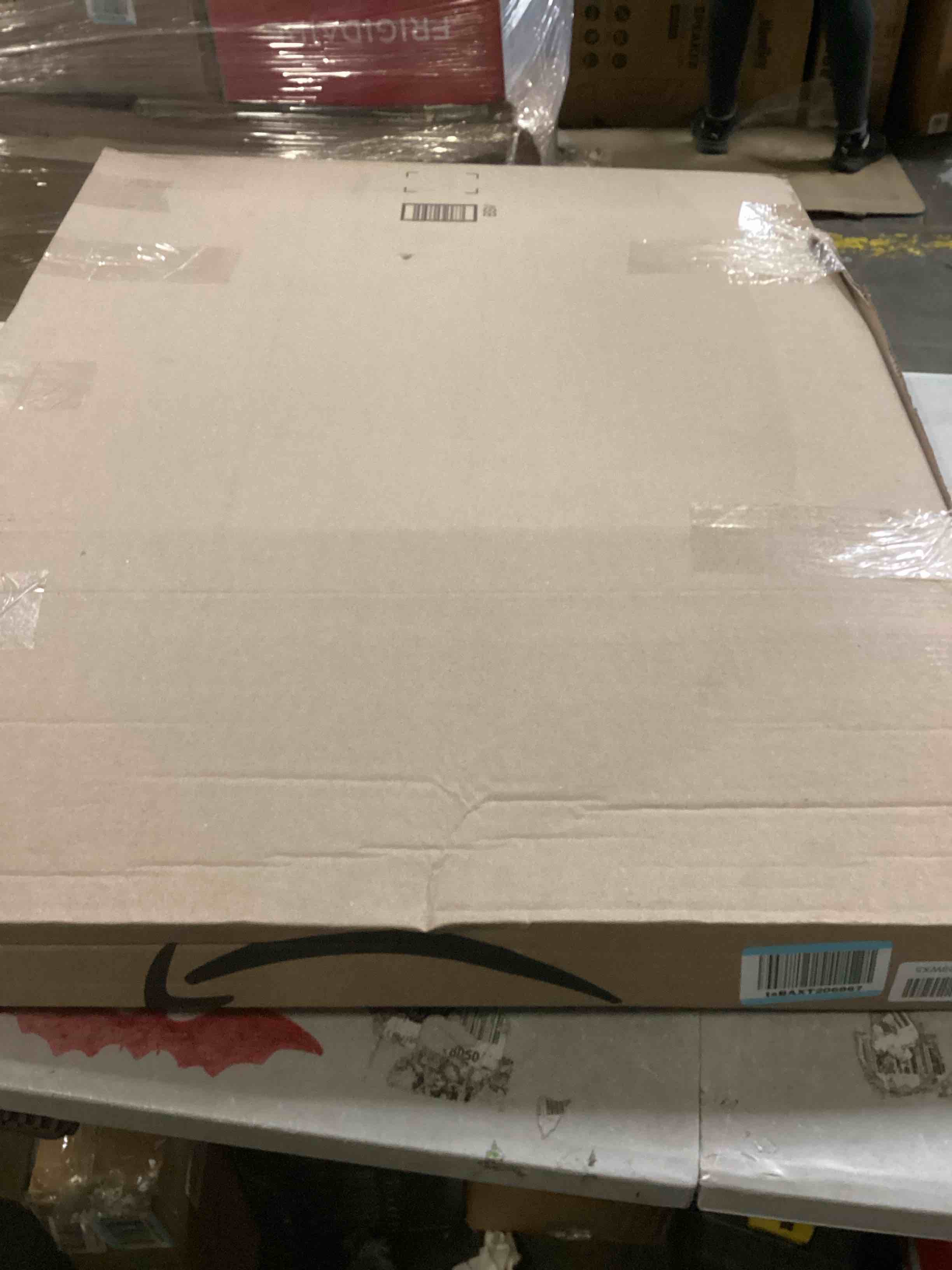 https://s3.amazonaws.com/lotting-images-prod/bidfta/ORG5908702_1722083249903.jpeg
