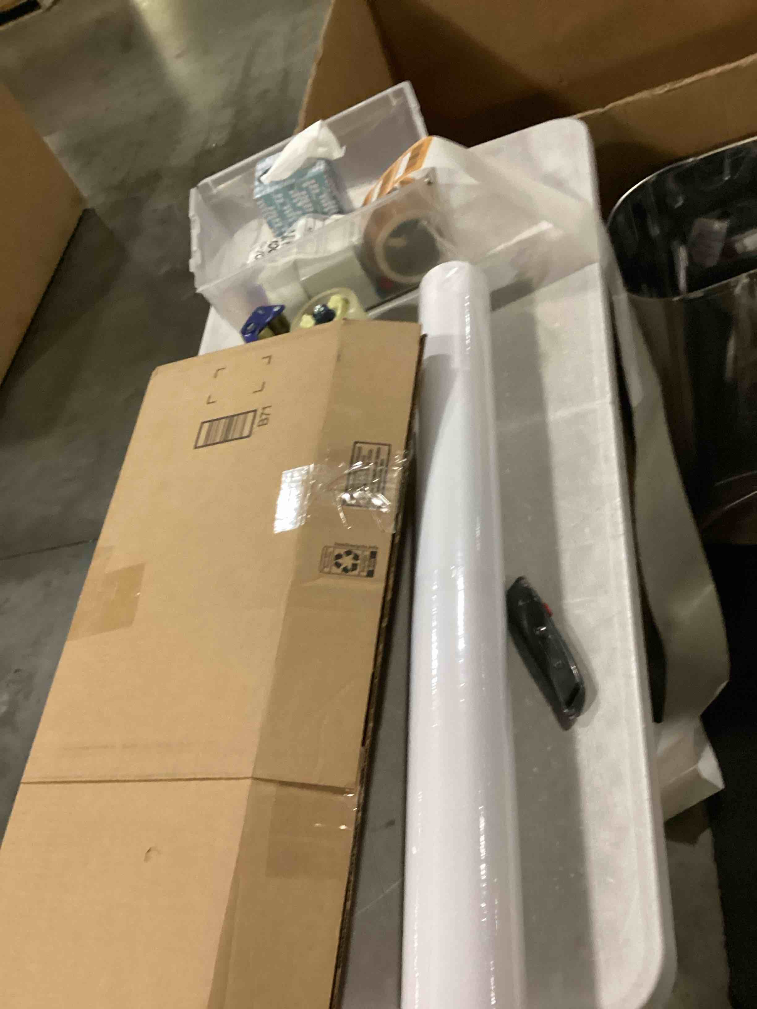 https://s3.amazonaws.com/lotting-images-prod/bidfta/ORG5910044_1720699976050.jpeg