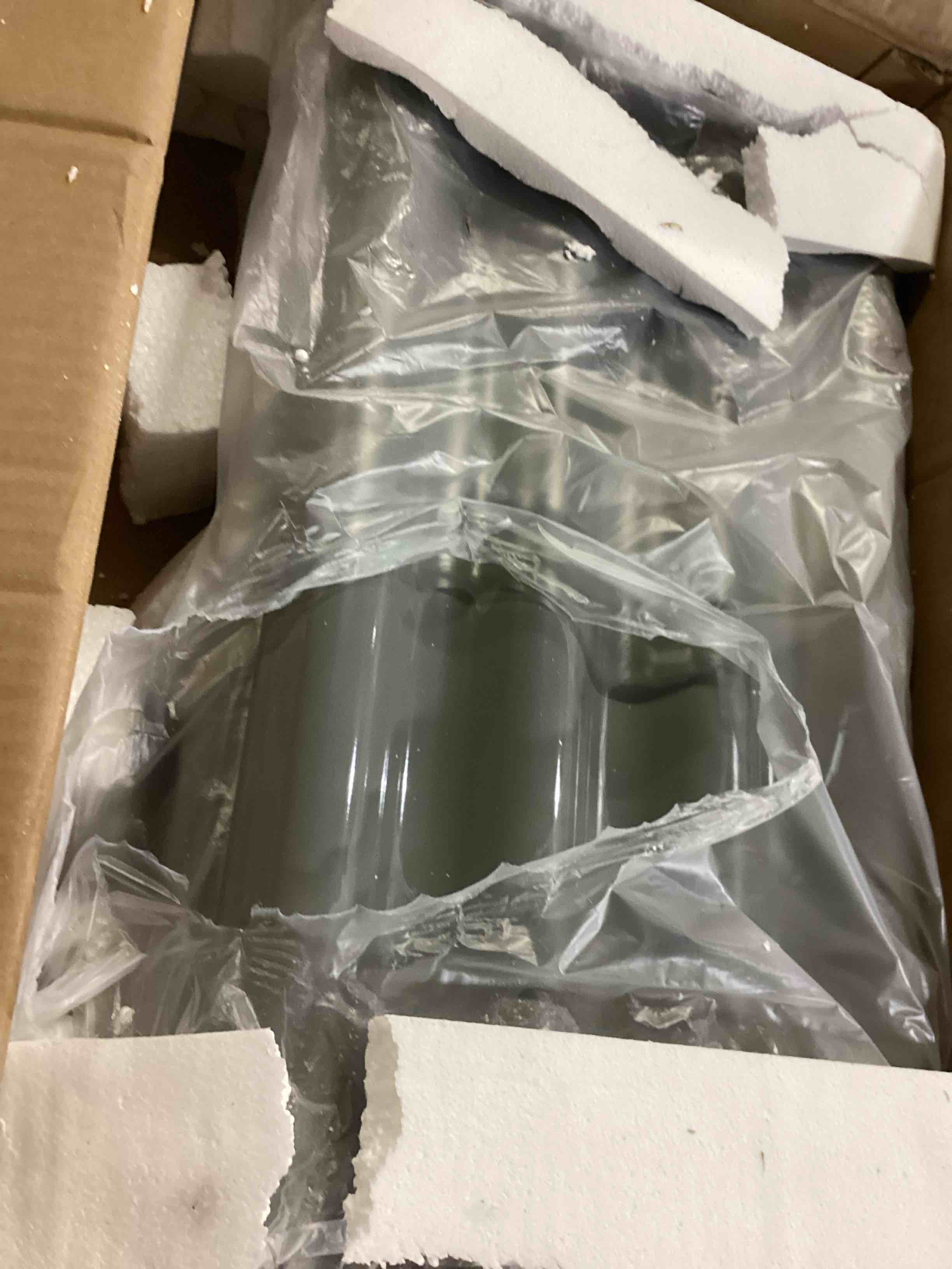 https://s3.amazonaws.com/lotting-images-prod/bidfta/ORG5910582_1721304287687.jpeg