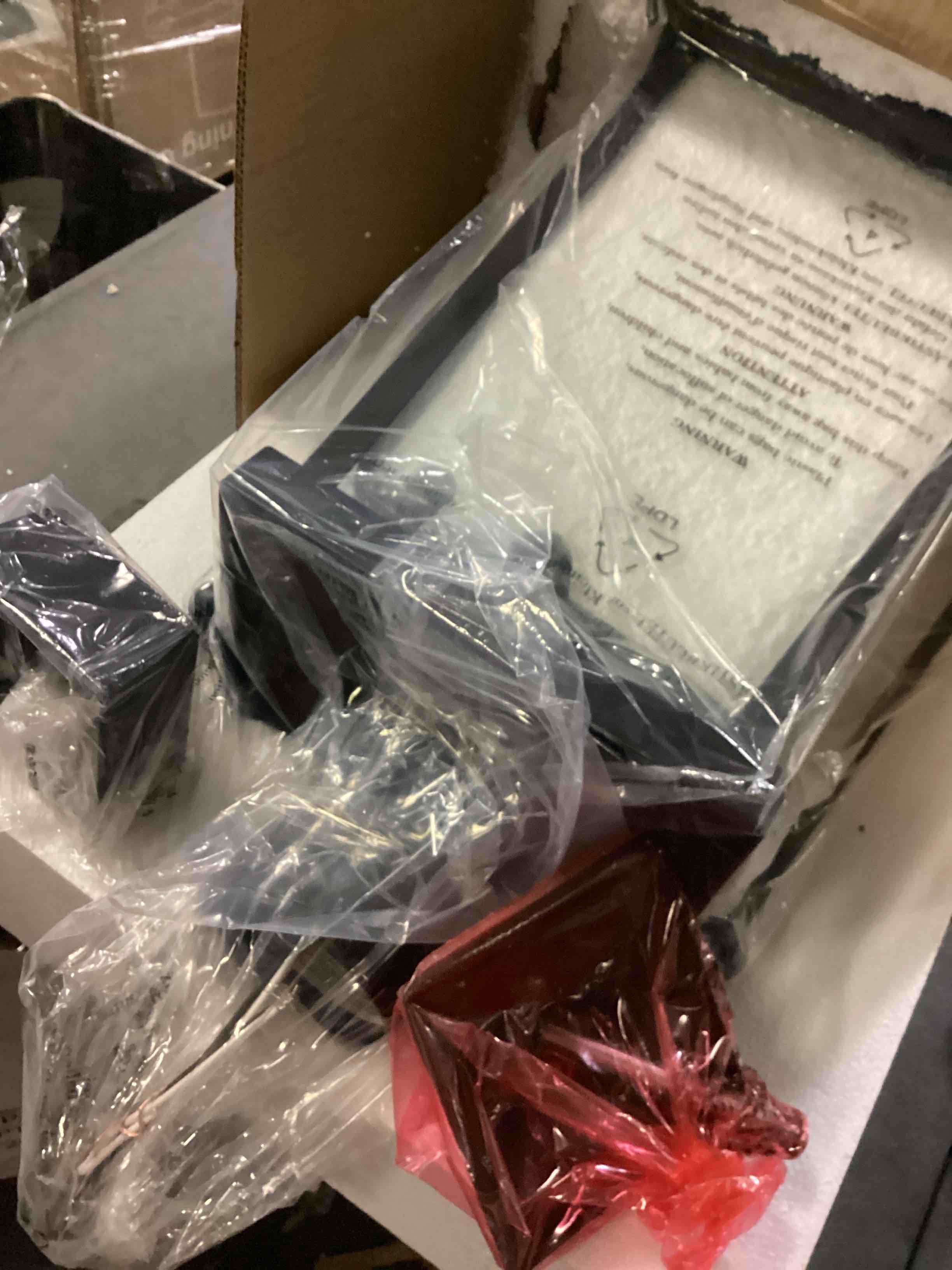 https://s3.amazonaws.com/lotting-images-prod/bidfta/ORG5910686_1721315766760.jpeg