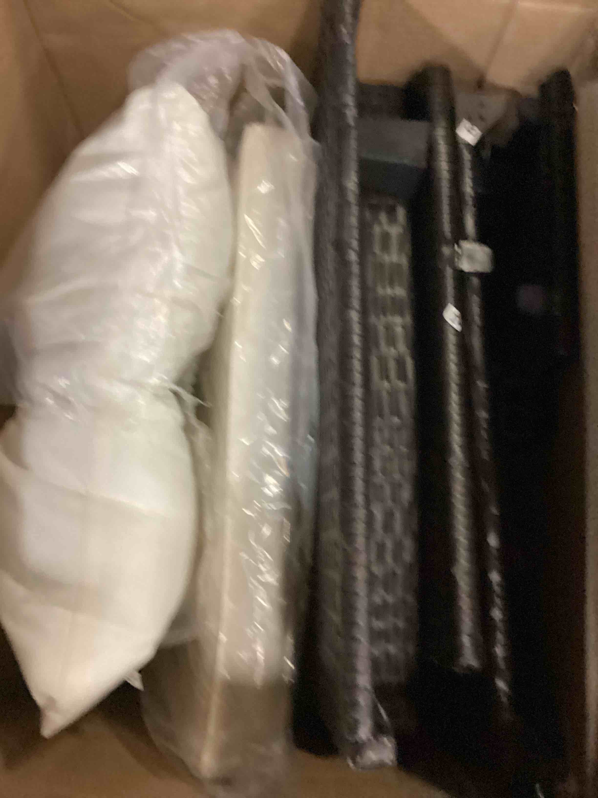 https://s3.amazonaws.com/lotting-images-prod/bidfta/ORG5911587_1721999846580.jpeg