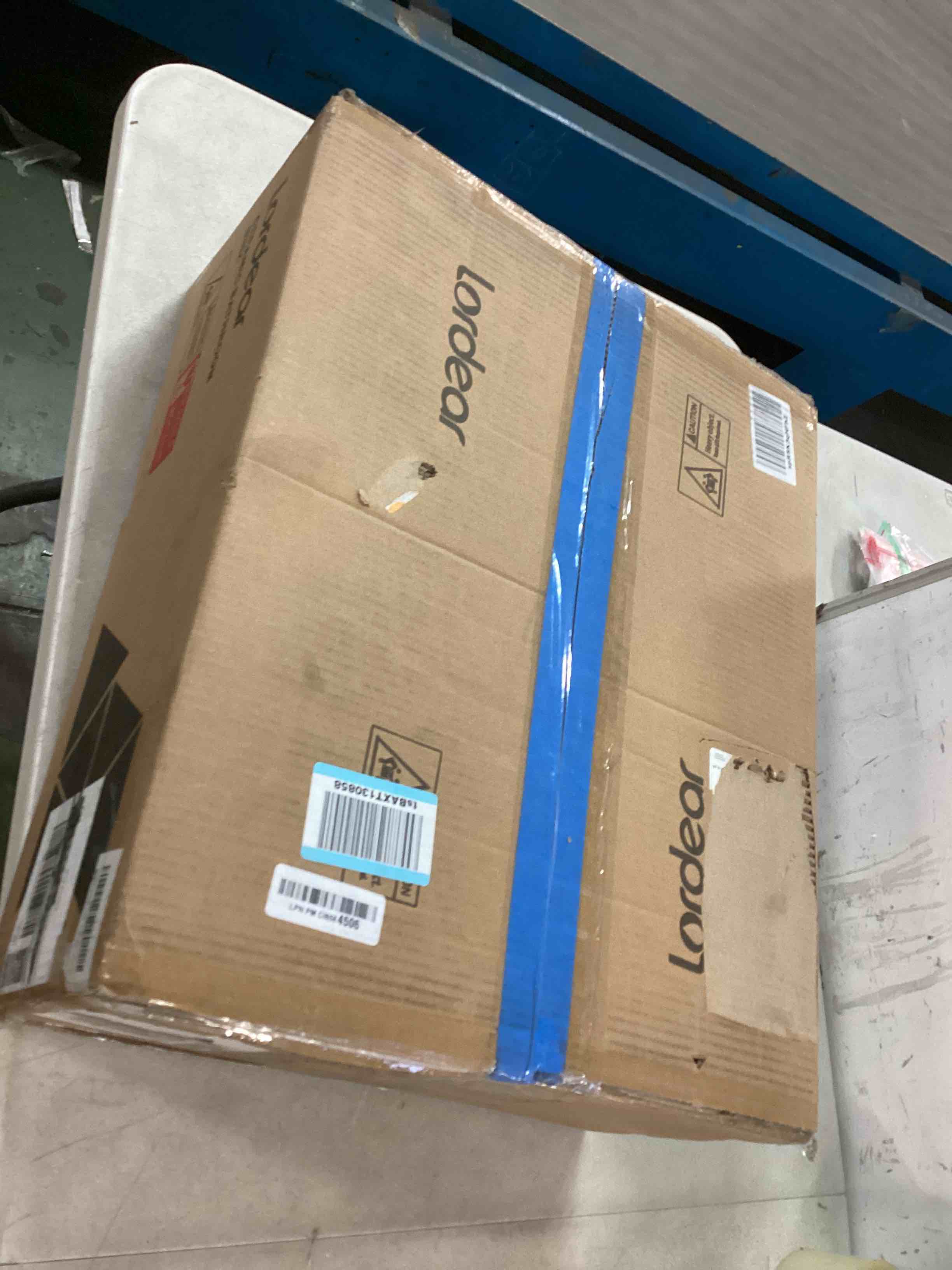 https://s3.amazonaws.com/lotting-images-prod/bidfta/ORG5912246_1711196697227.jpeg