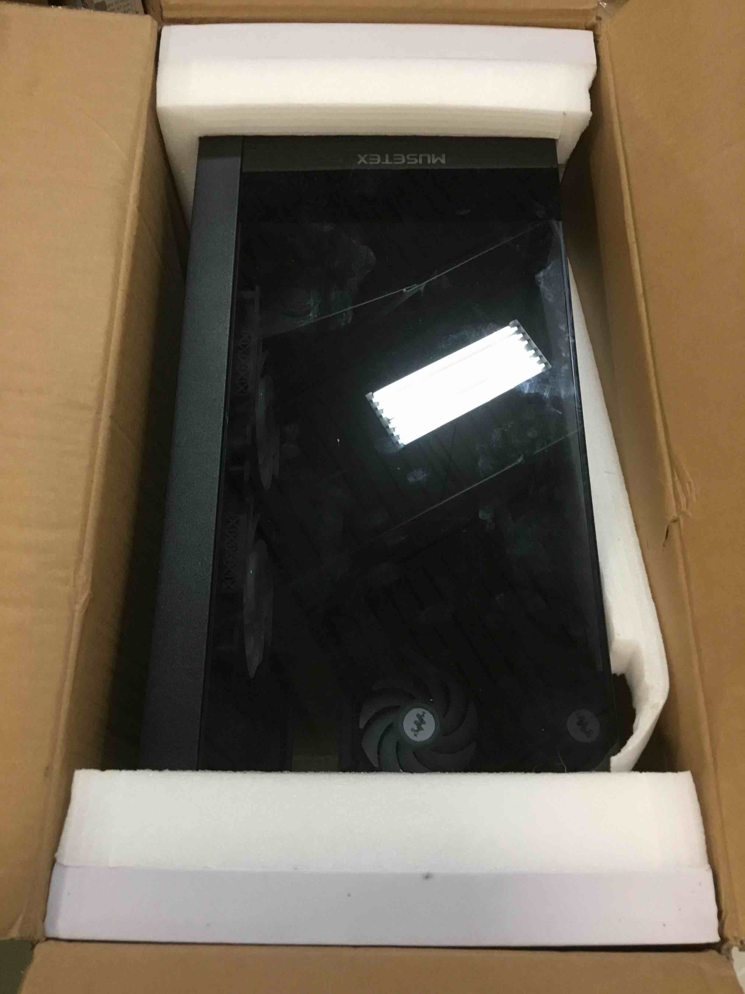 https://s3.amazonaws.com/lotting-images-prod/bidfta/ORG5913199_1711727084453.jpeg
