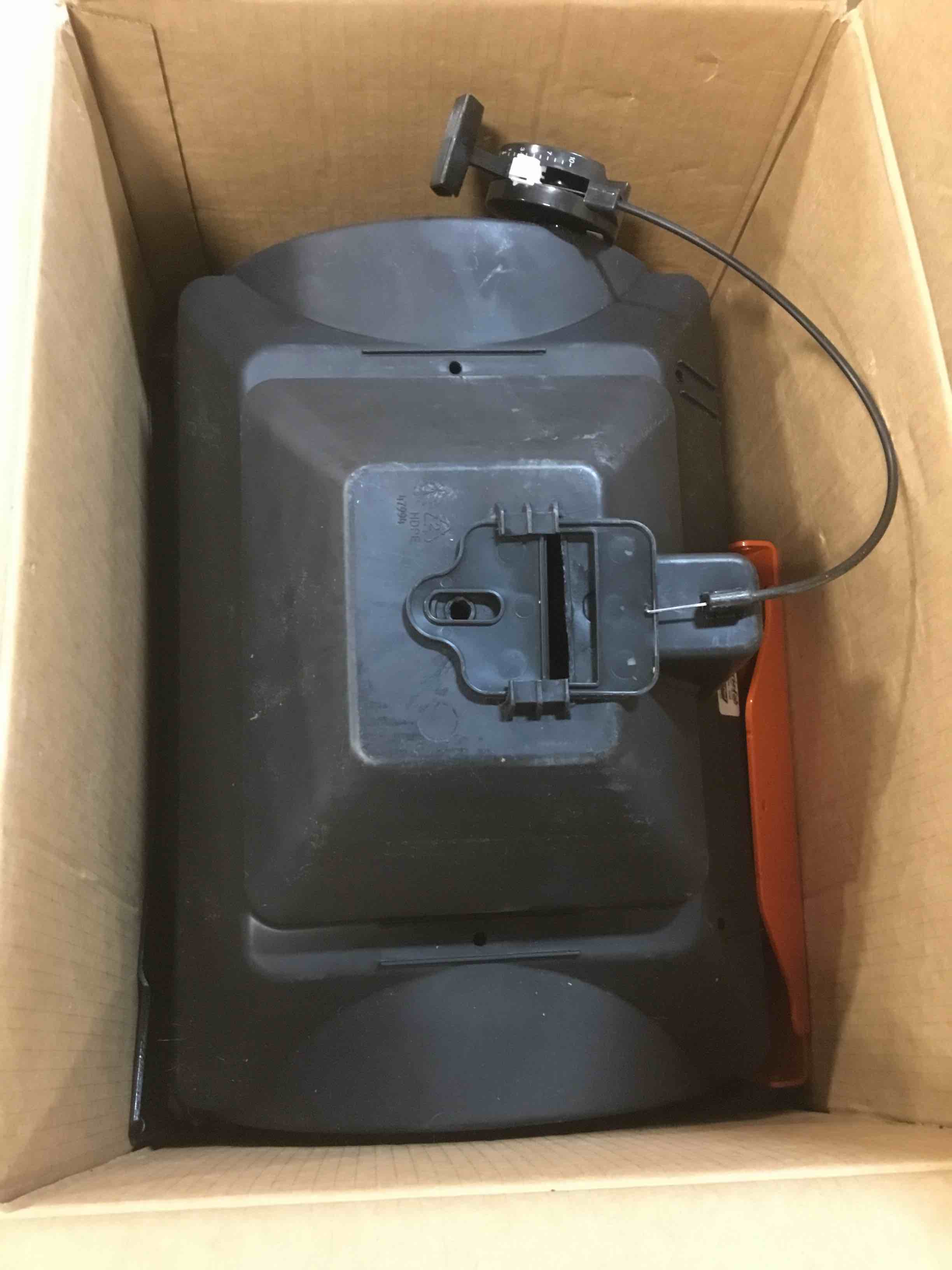 https://s3.amazonaws.com/lotting-images-prod/bidfta/ORG5913247_1711734986503.jpeg