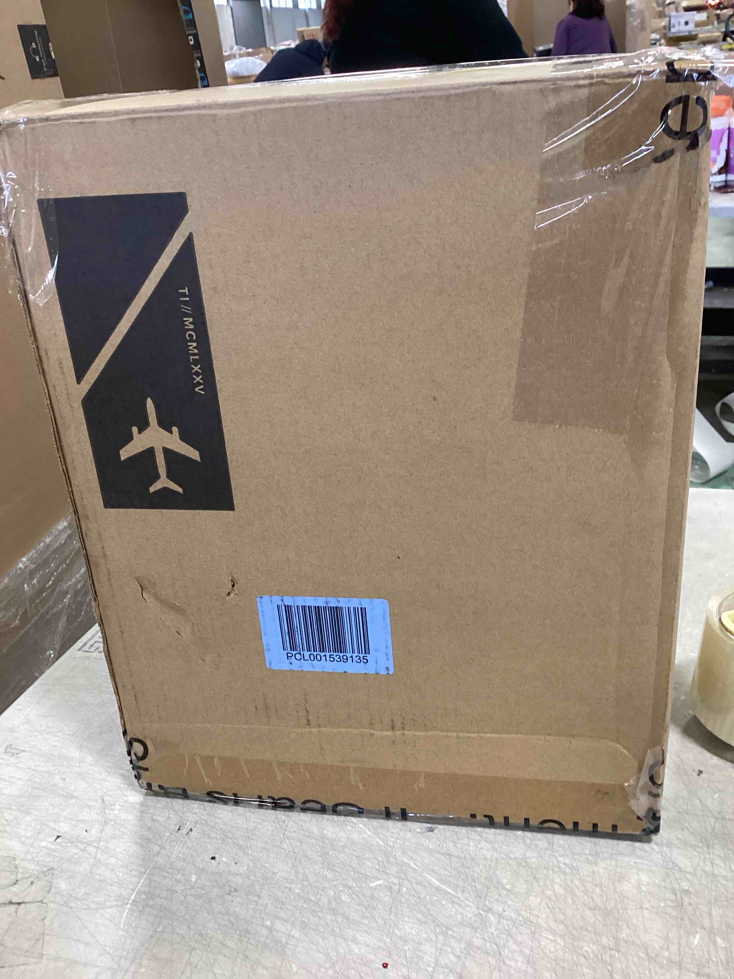 https://s3.amazonaws.com/lotting-images-prod/bidfta/ORG5913521_1711112151276.jpeg