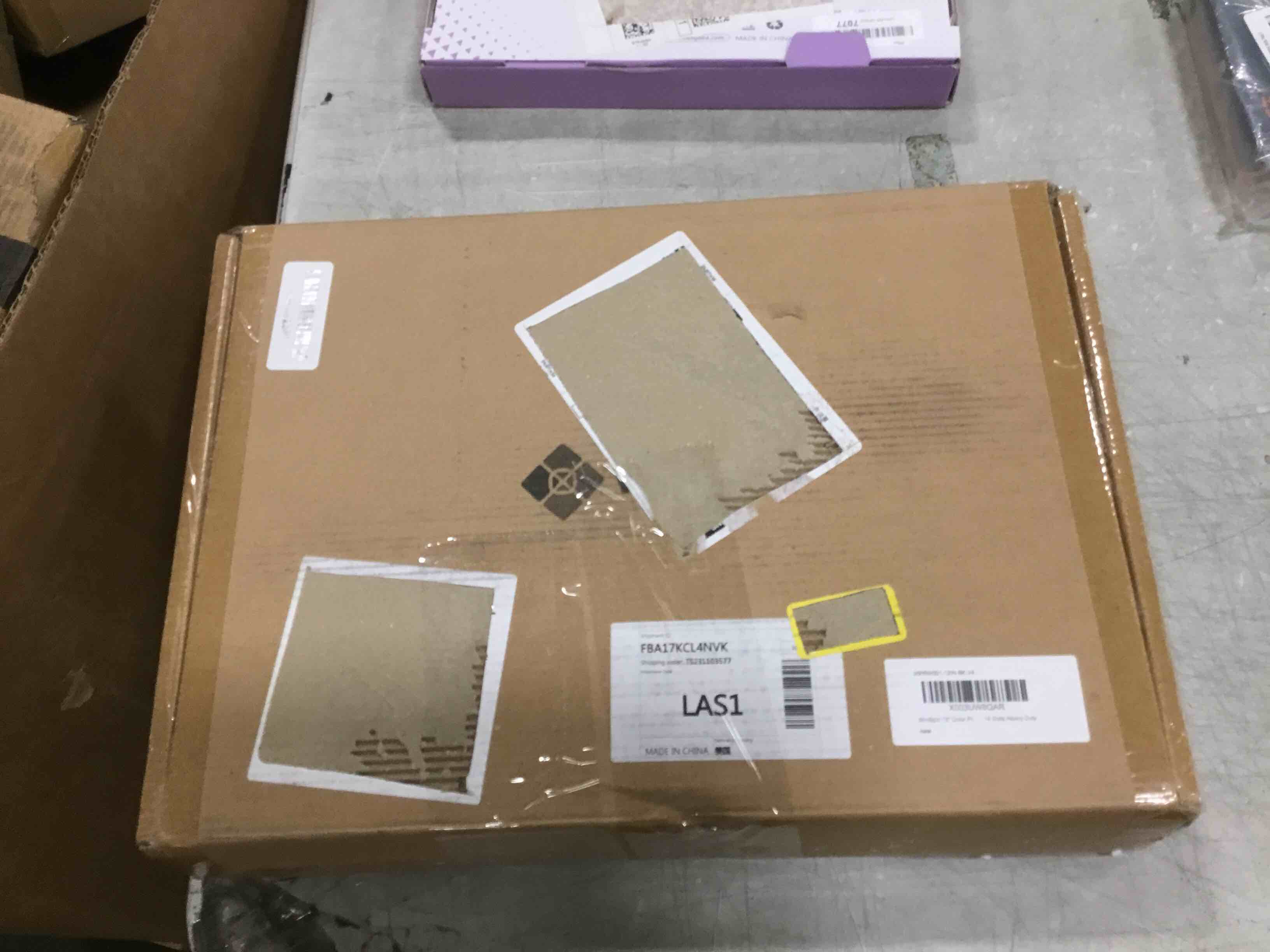 https://s3.amazonaws.com/lotting-images-prod/bidfta/ORG5914856_1711538702035.jpeg
